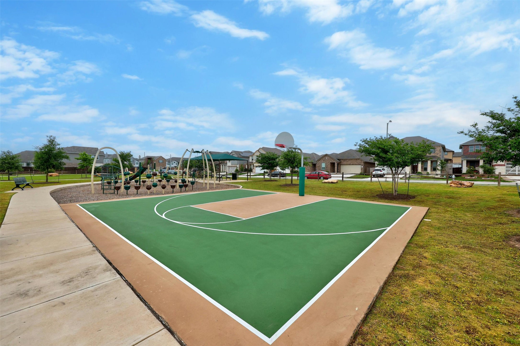 main property photo 30