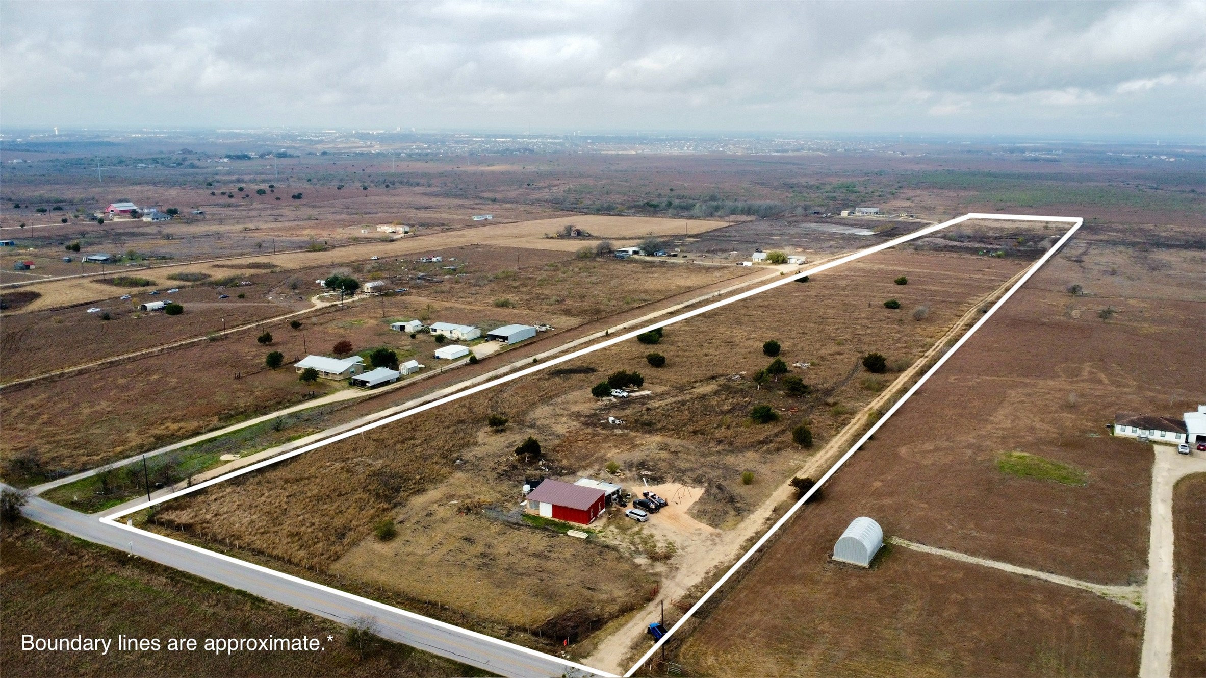 main property photo 10