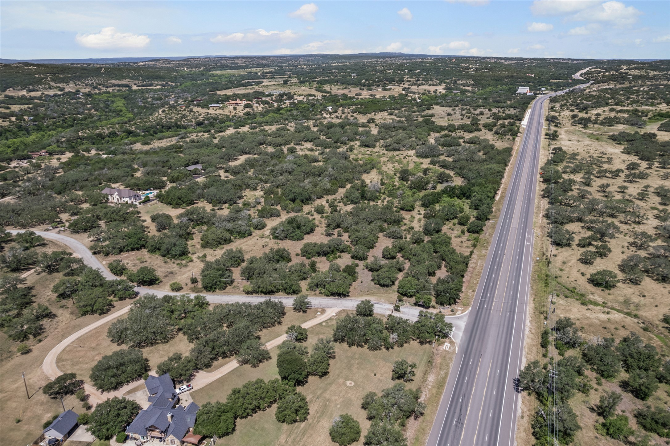 main property photo 18