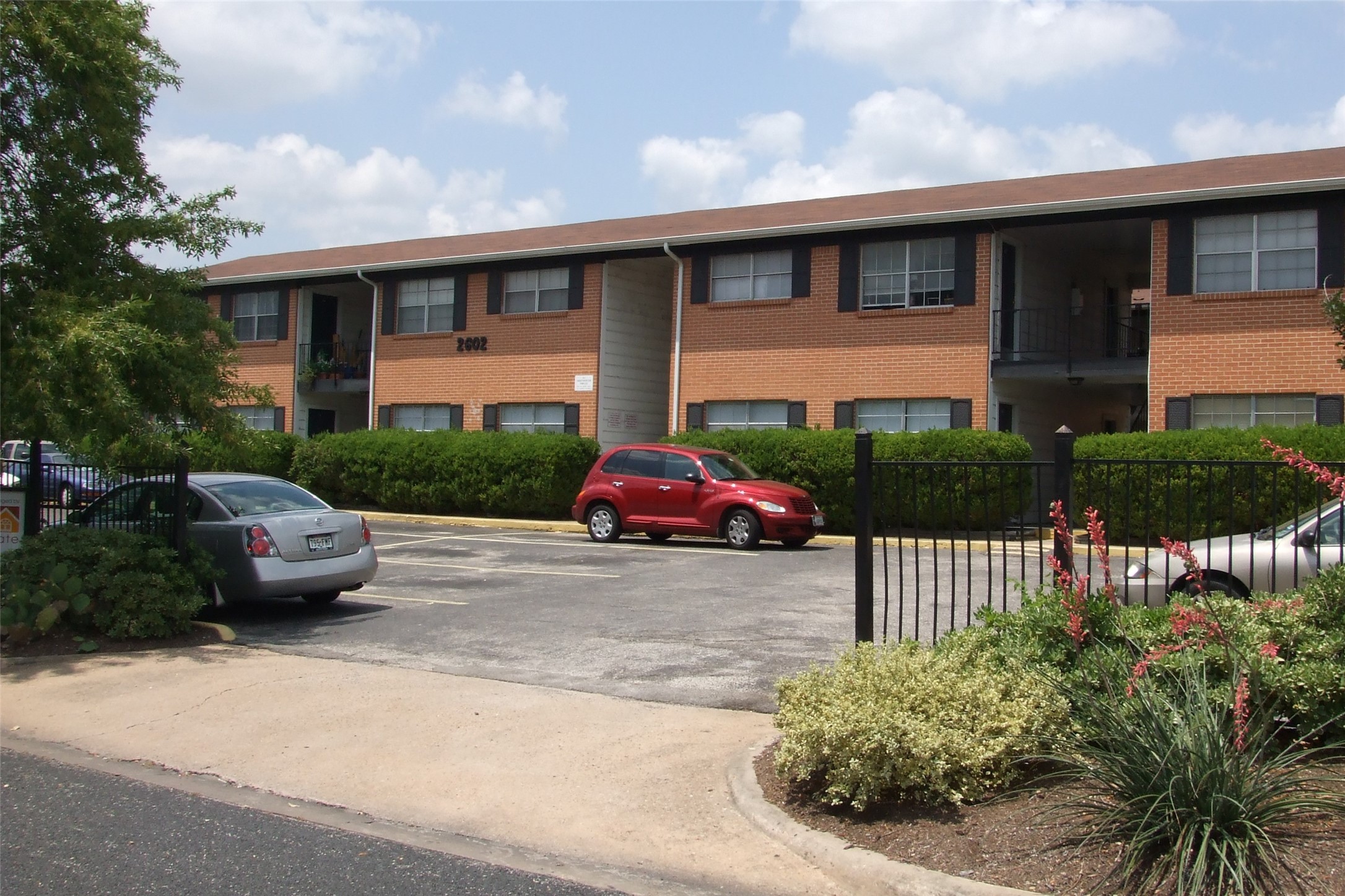 main property photo 1