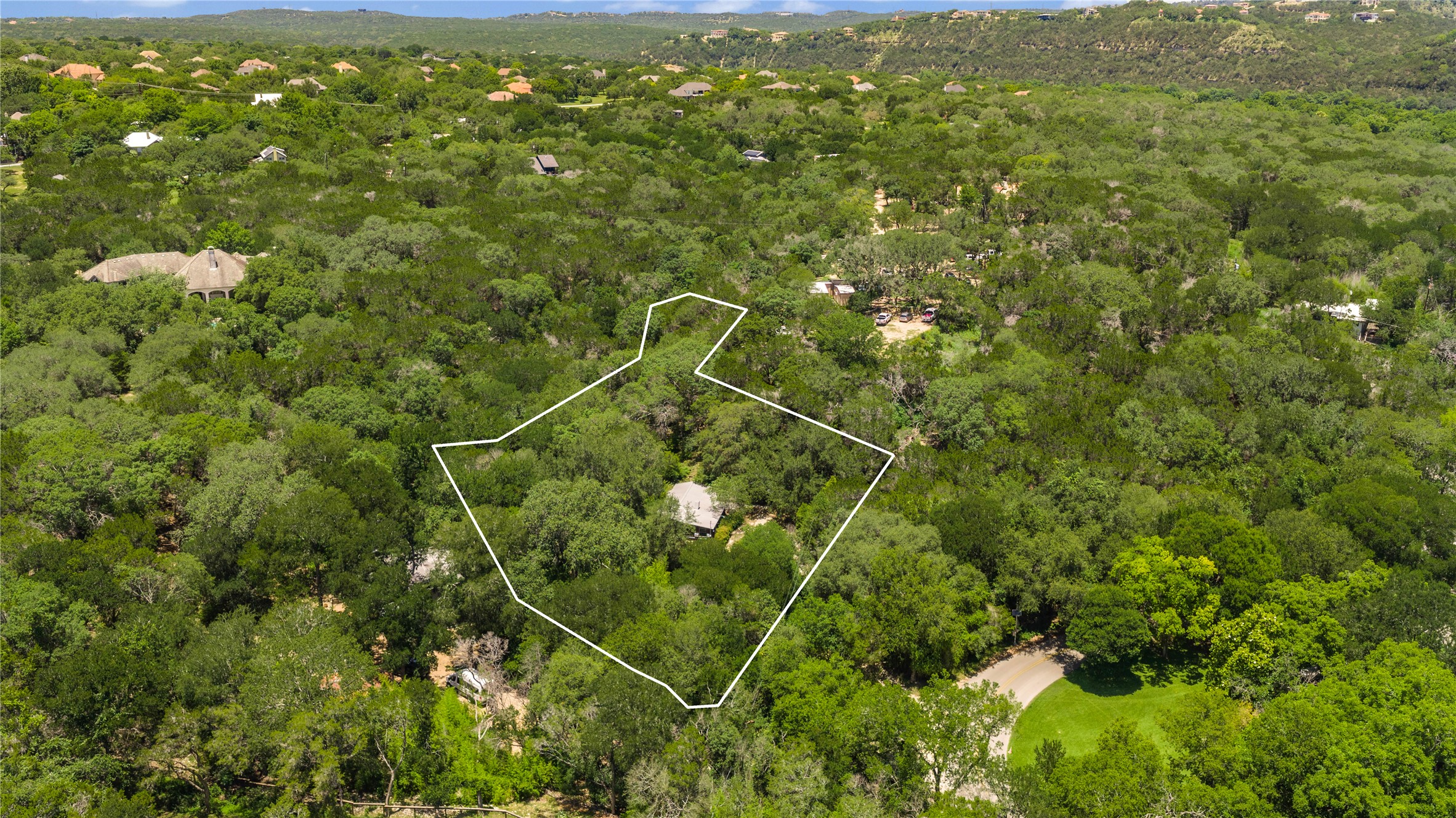 main property photo 25