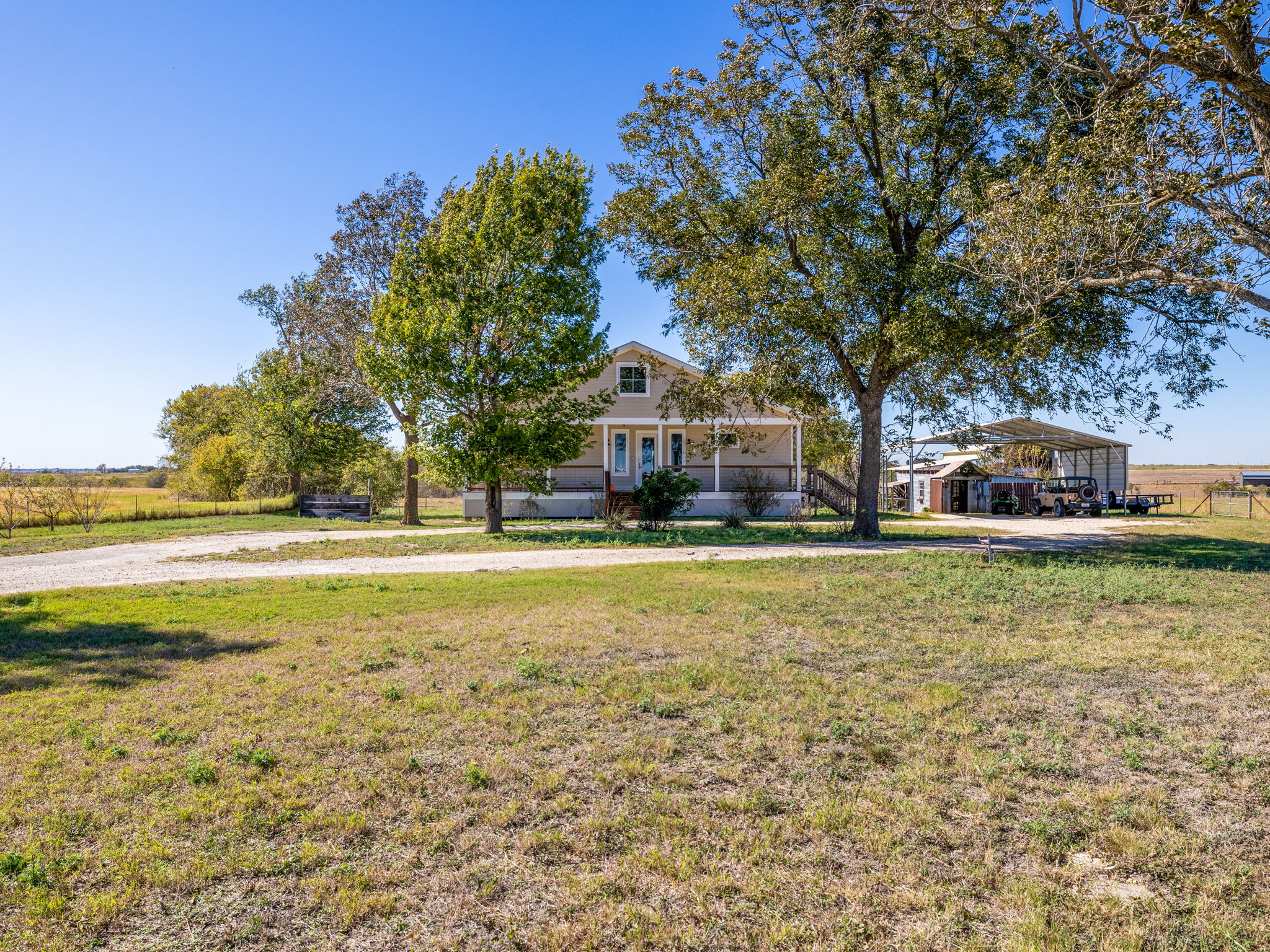 main property photo 21
