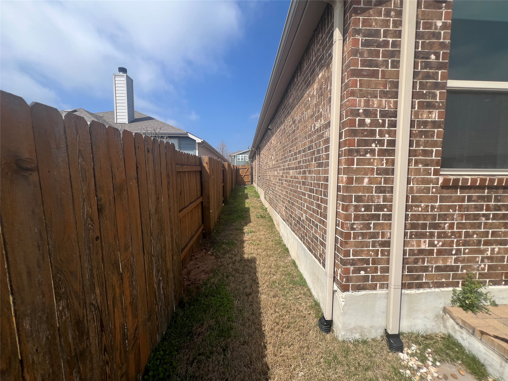 main property photo 19