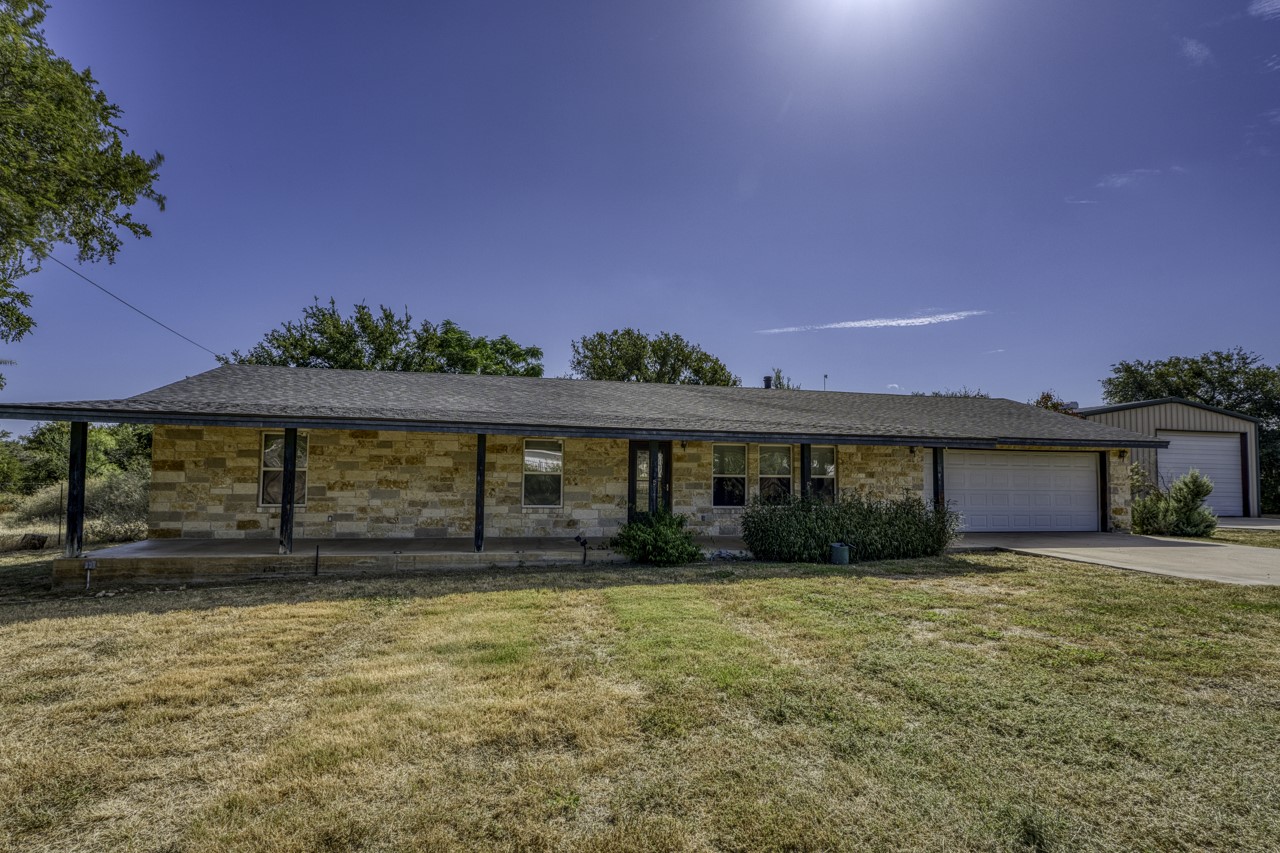 main property photo 6