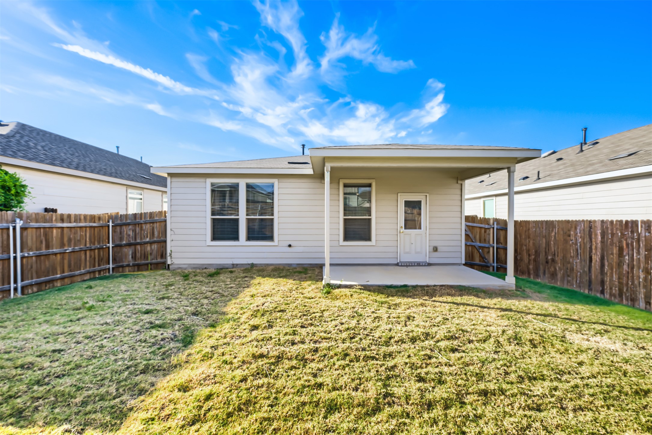 main property photo 26