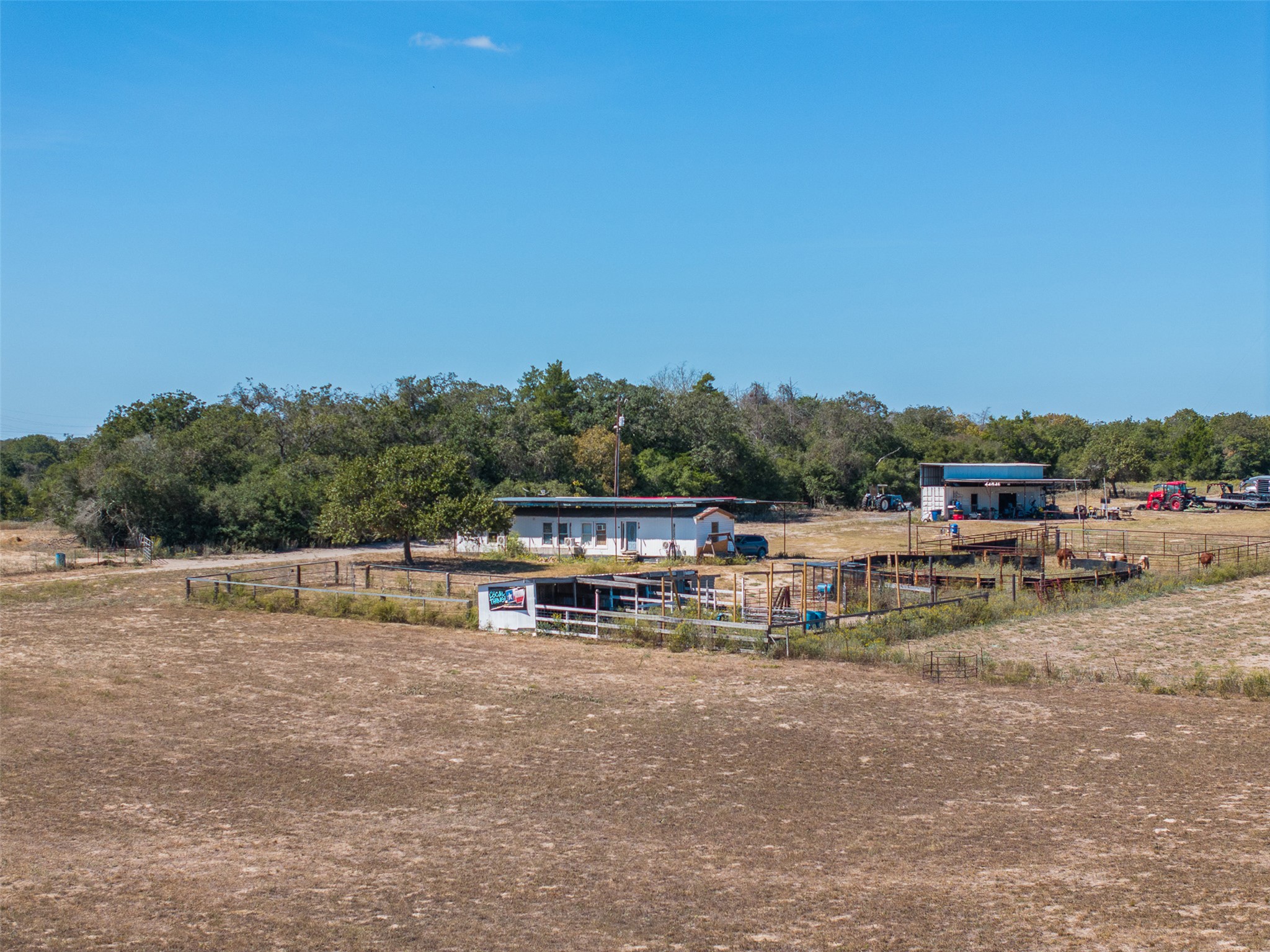 main property photo 14