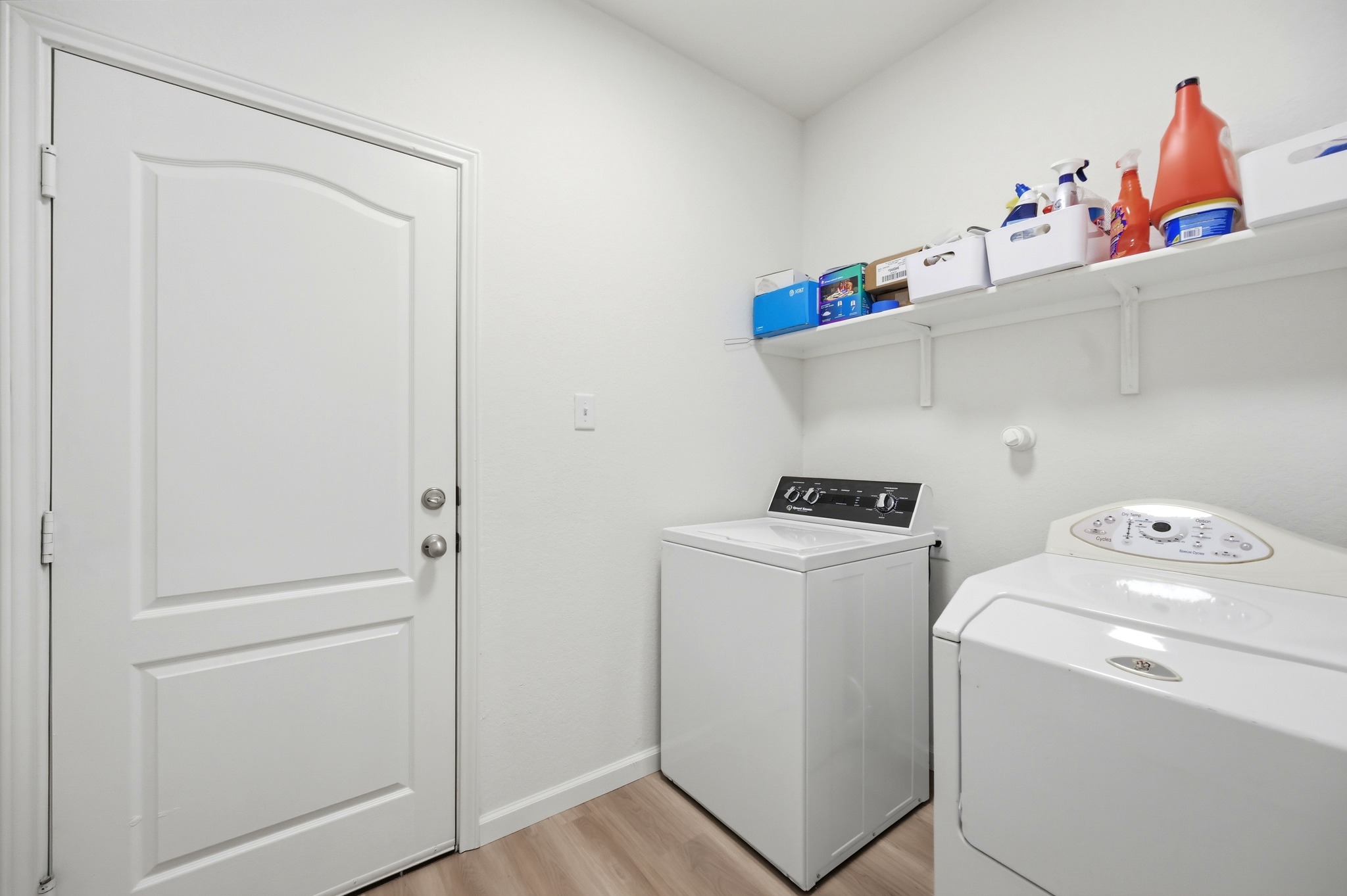 main property photo 19