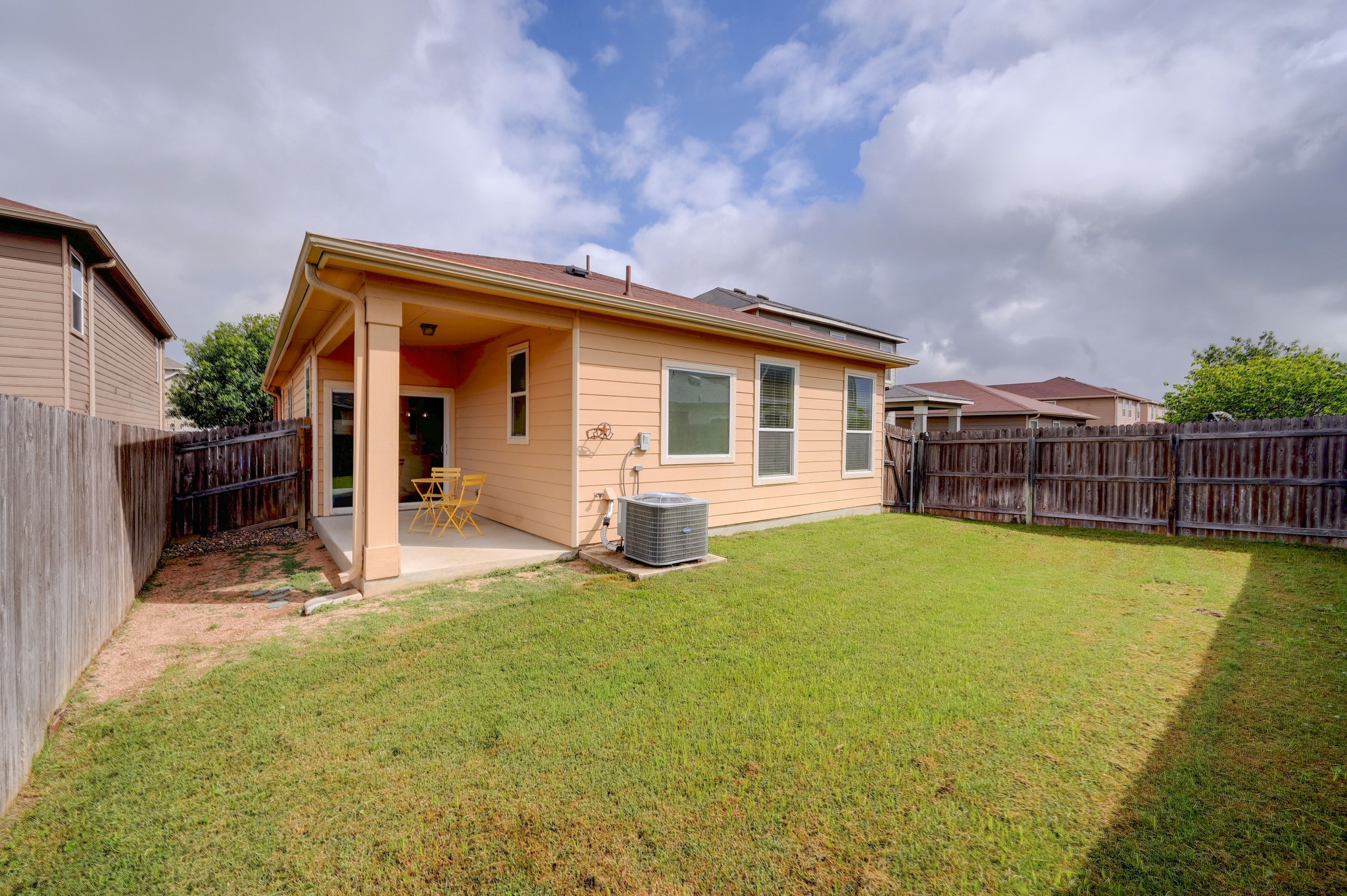 main property photo 22