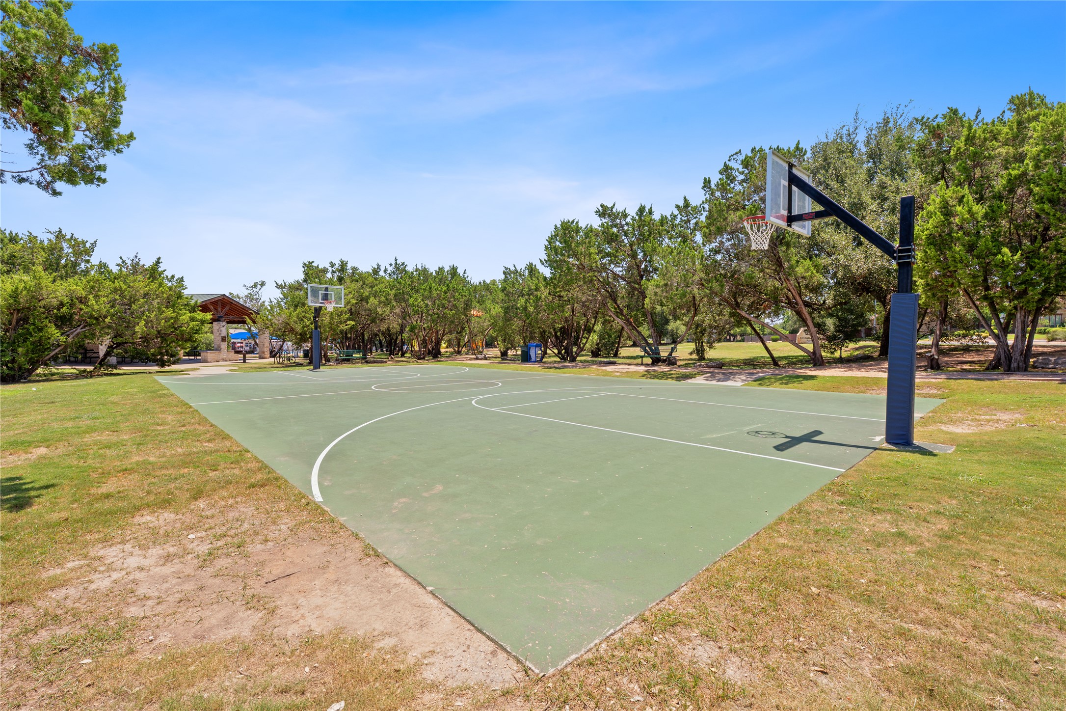main property photo 39