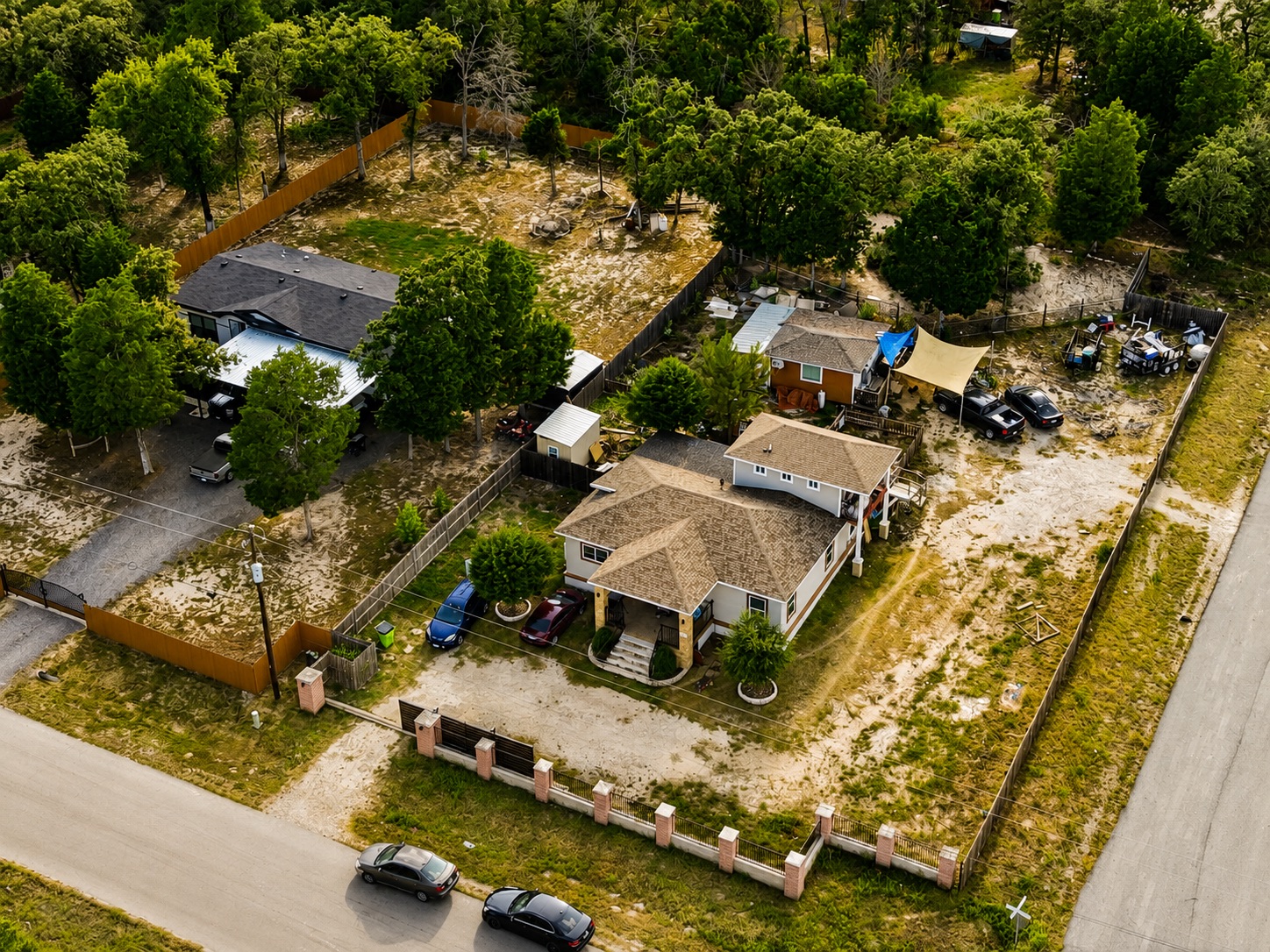 main property photo 15