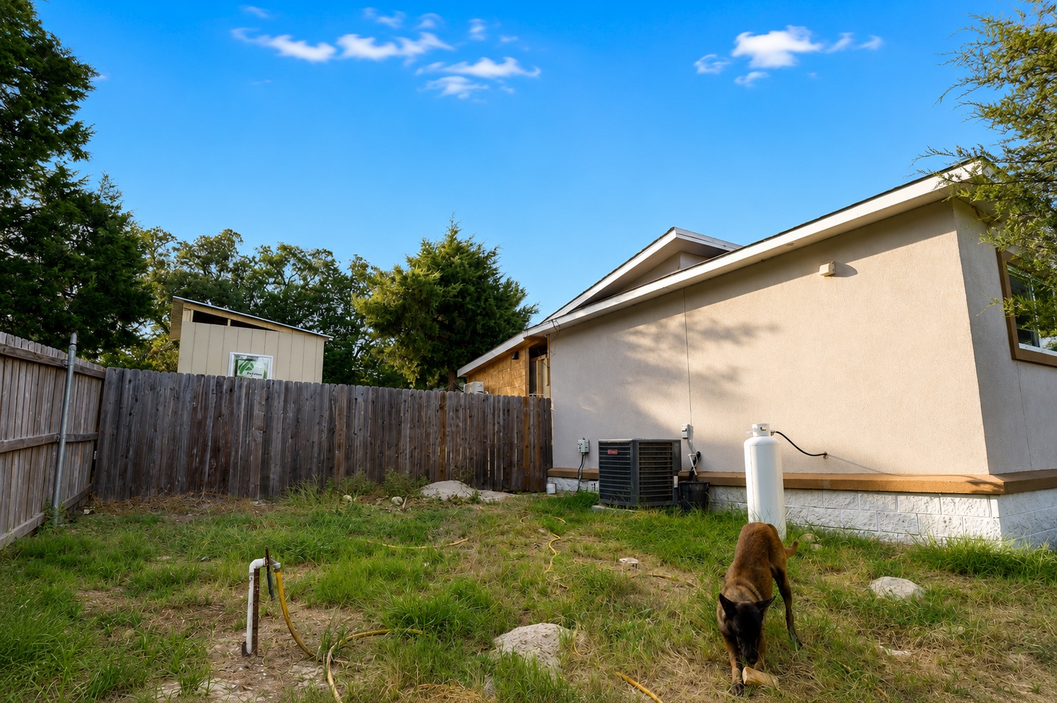main property photo 36