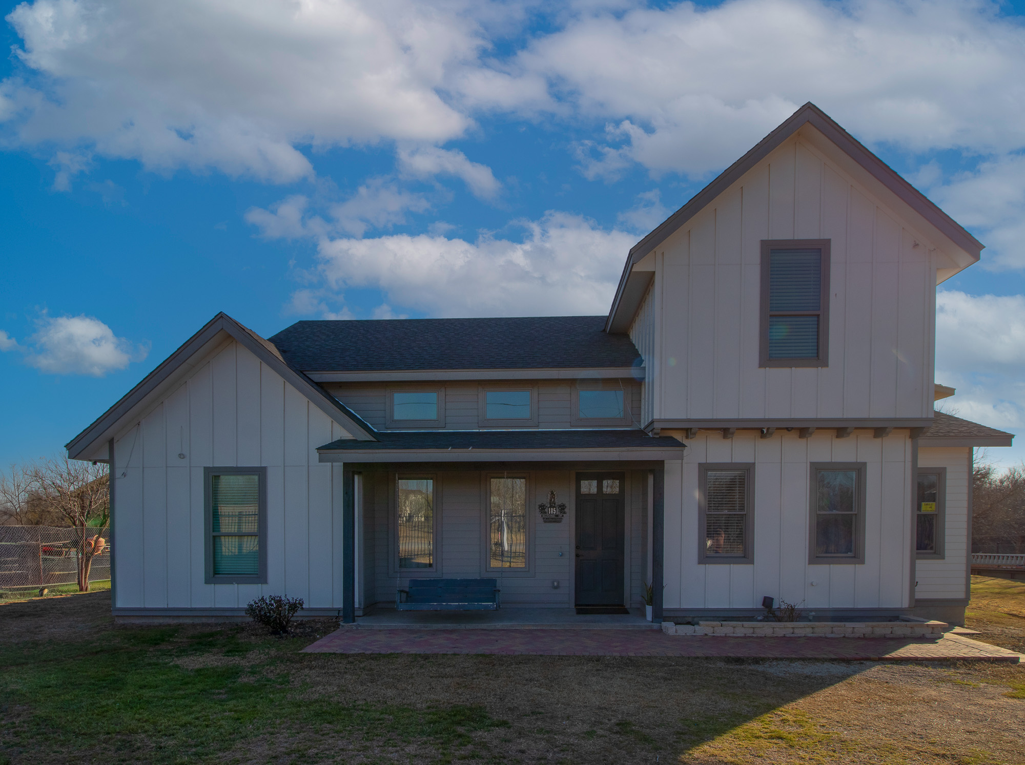 main property photo 2