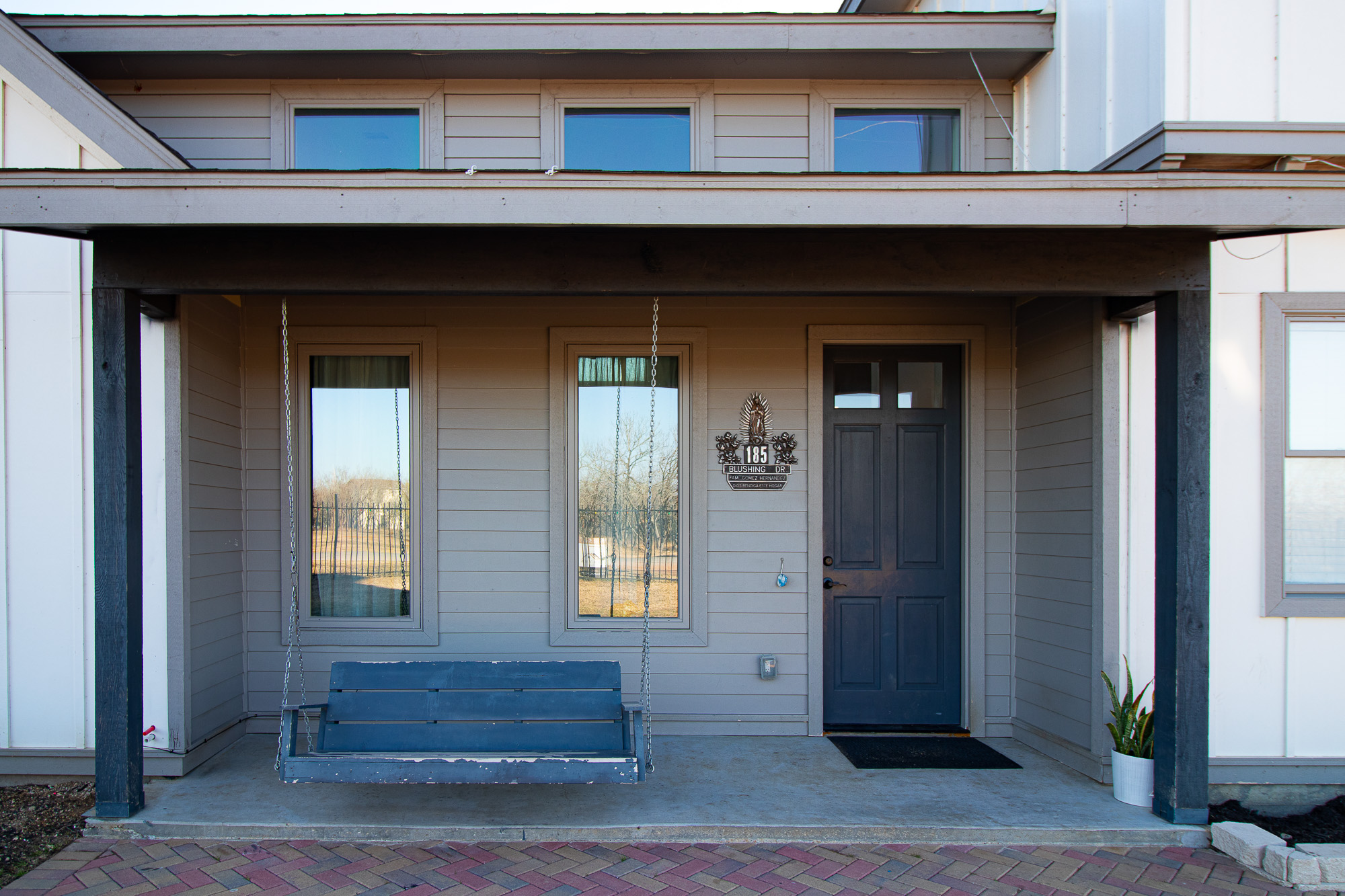 main property photo 9