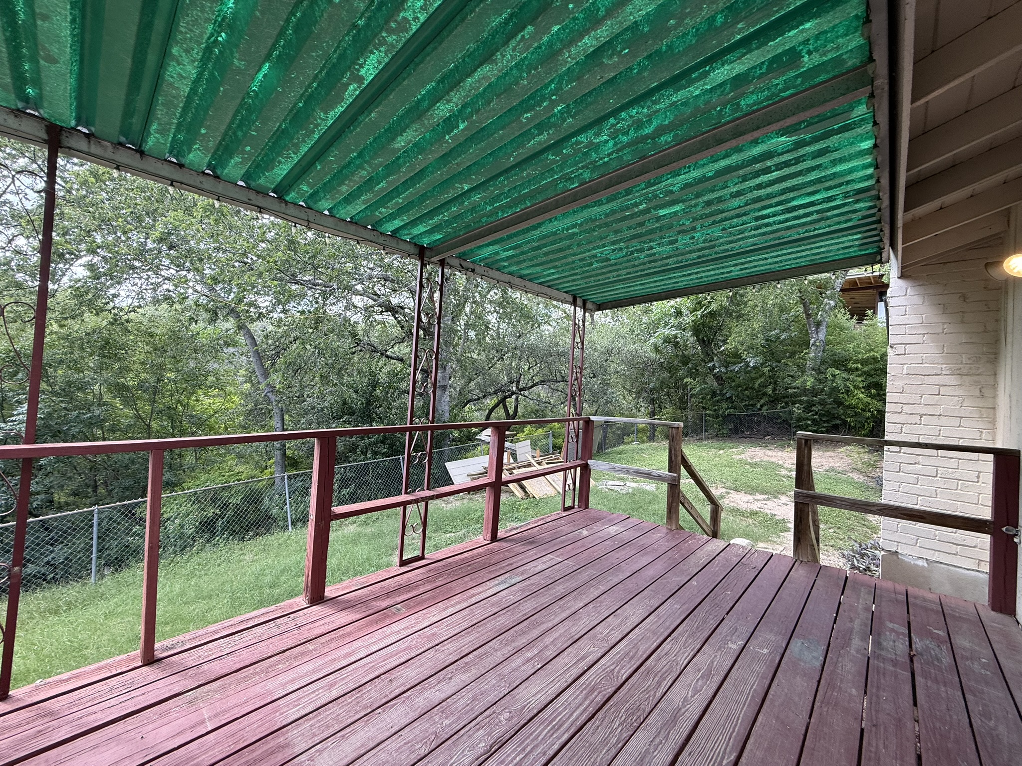 main property photo 30