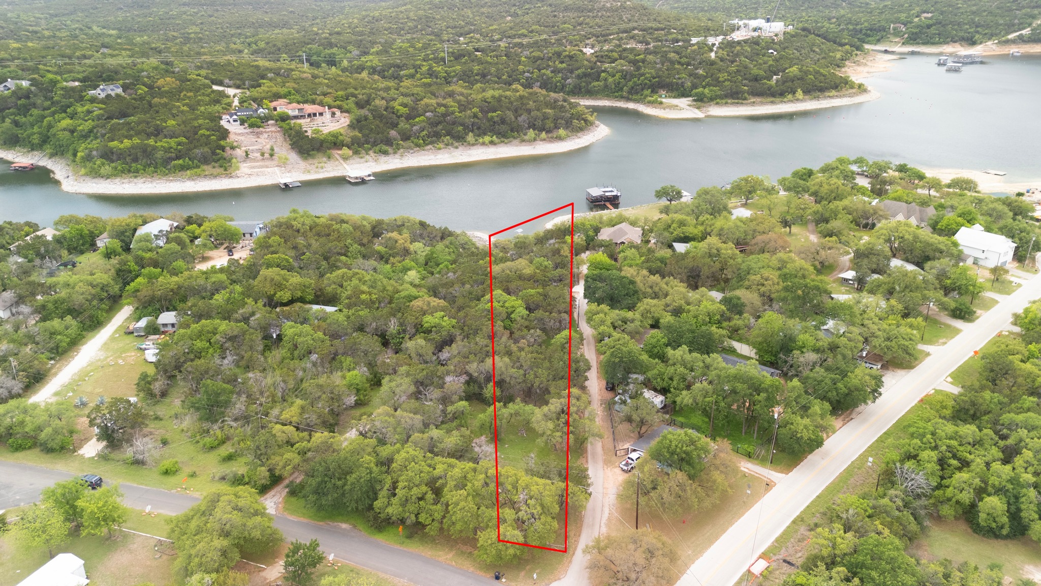 main property photo 32