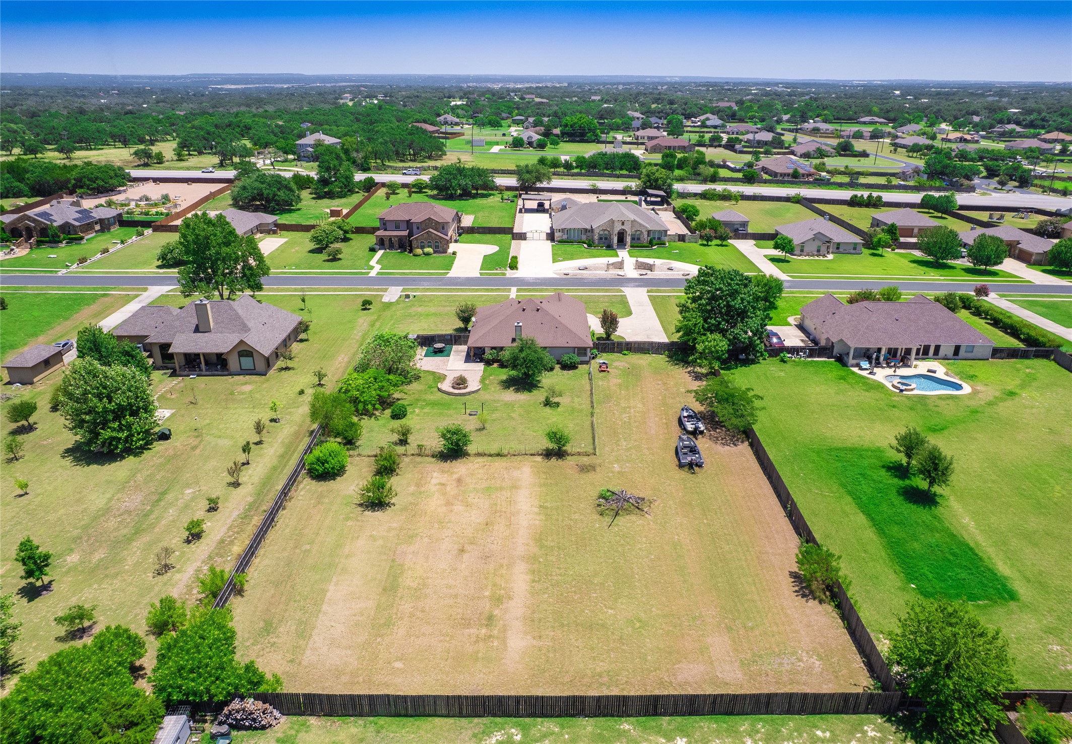 main property photo 38