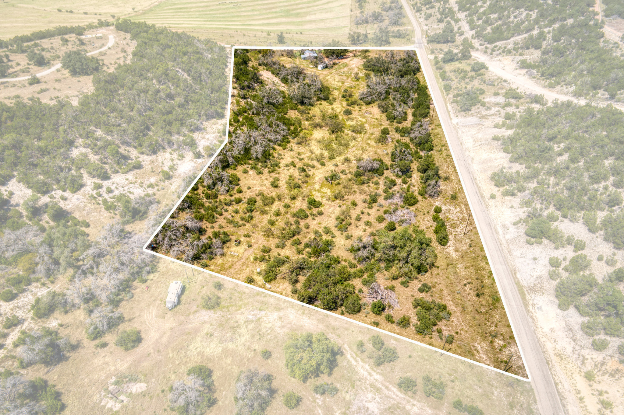 main property photo 16