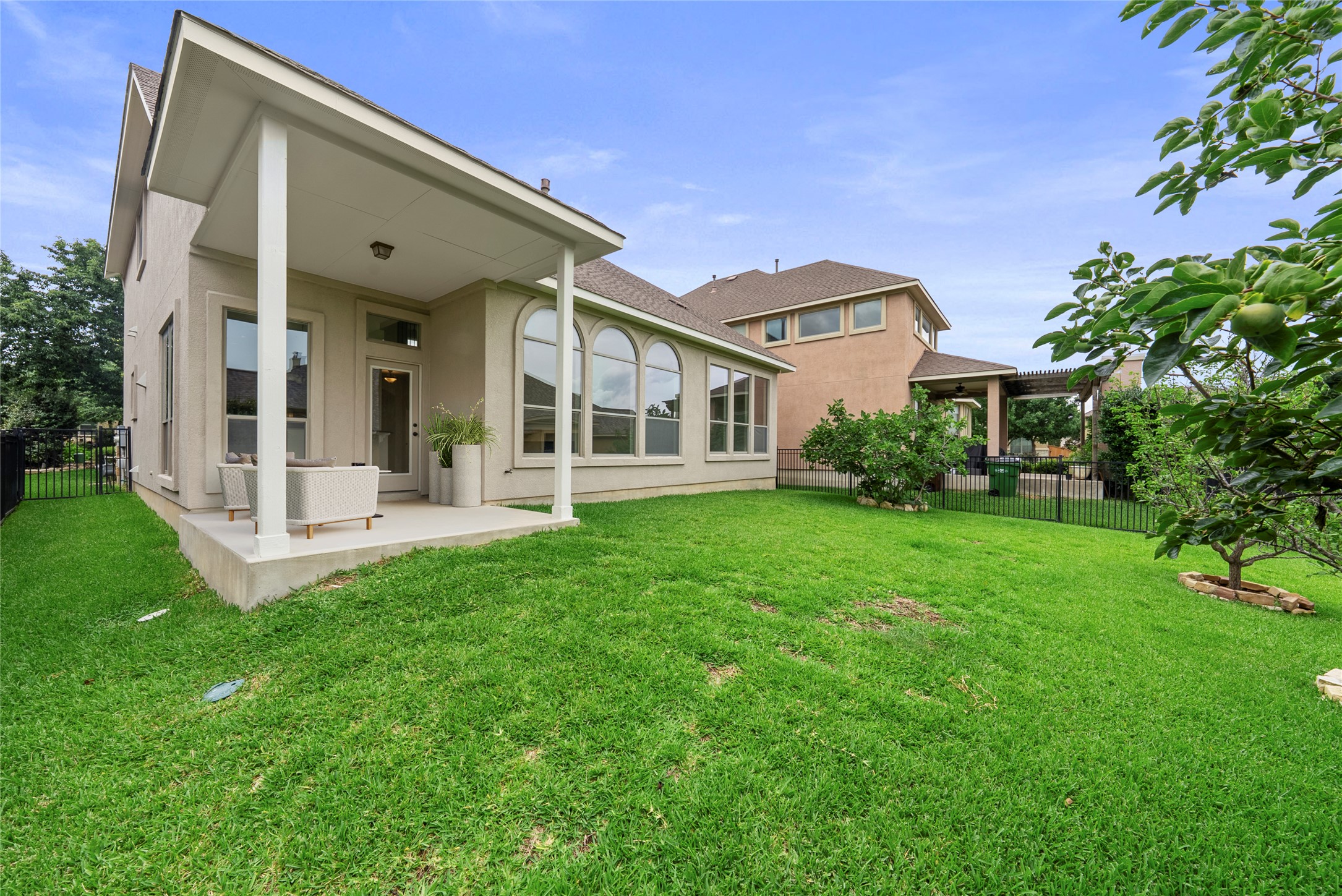 main property photo 37