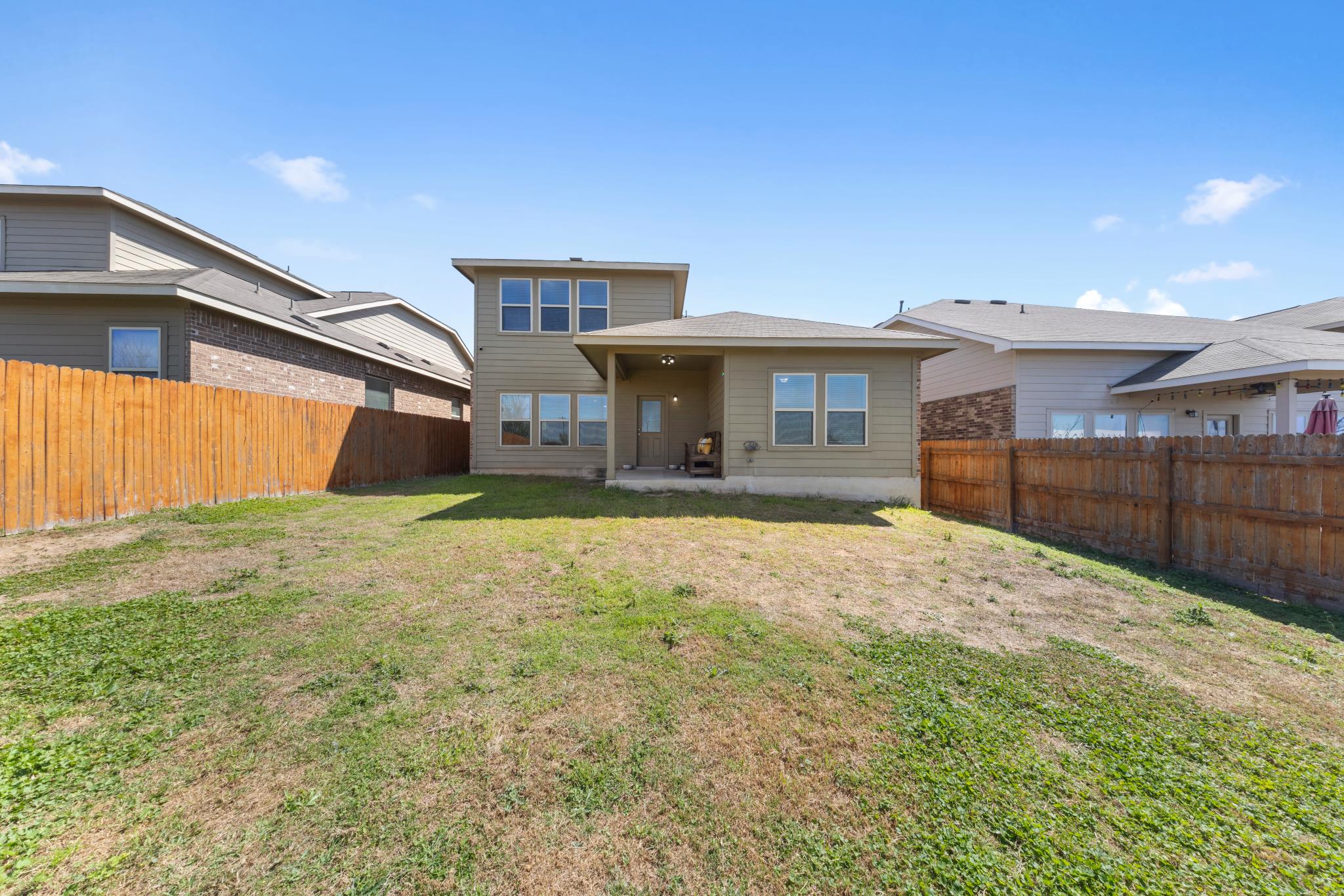 main property photo 30