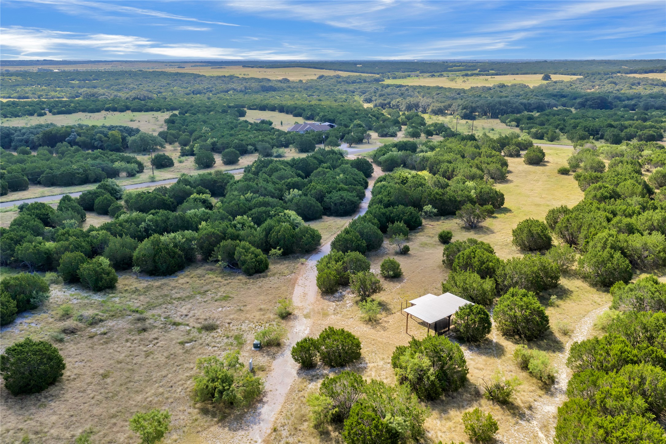 main property photo 27