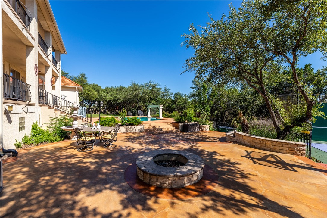 main property photo 34