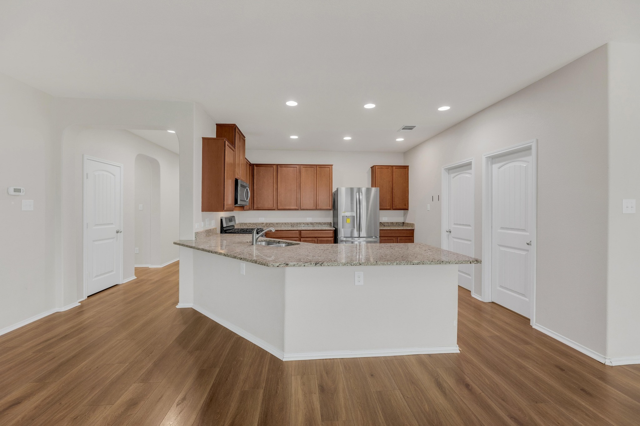 main property photo 17