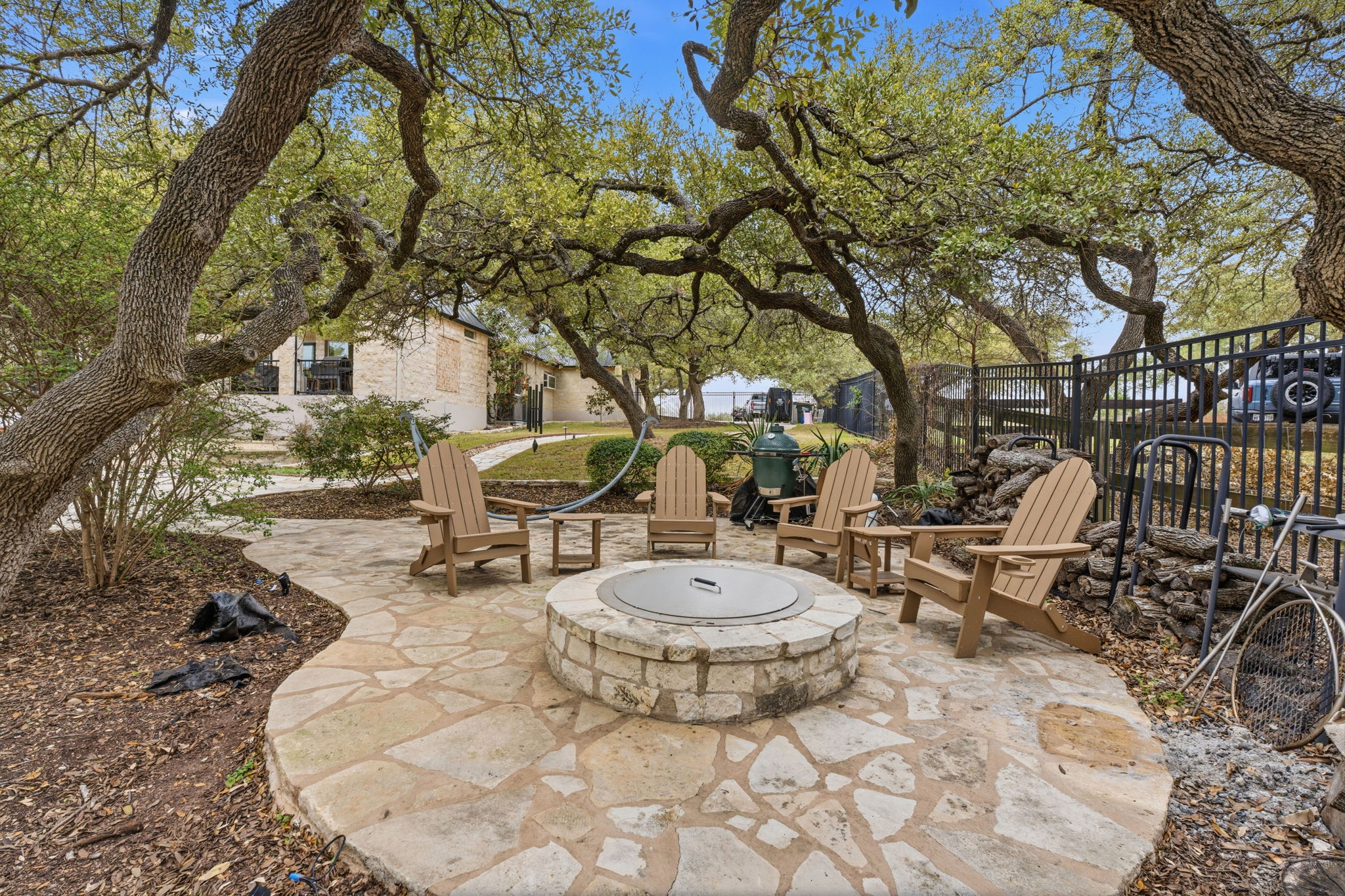 main property photo 35
