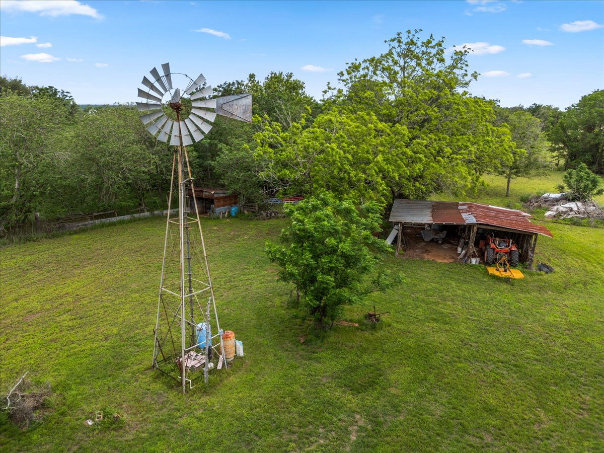main property photo 18