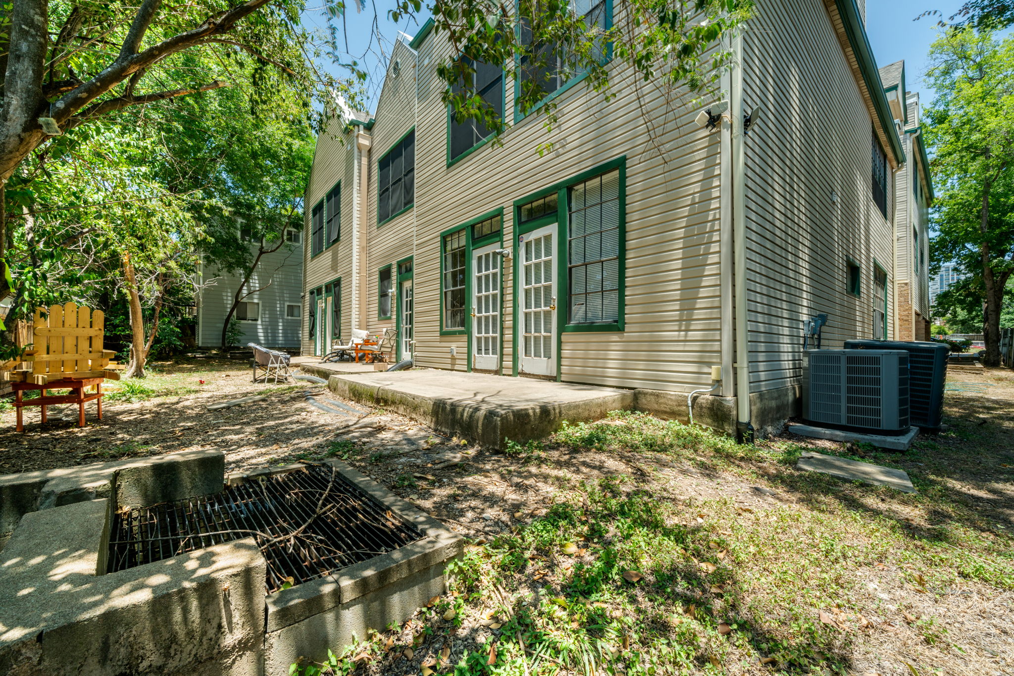 main property photo 31