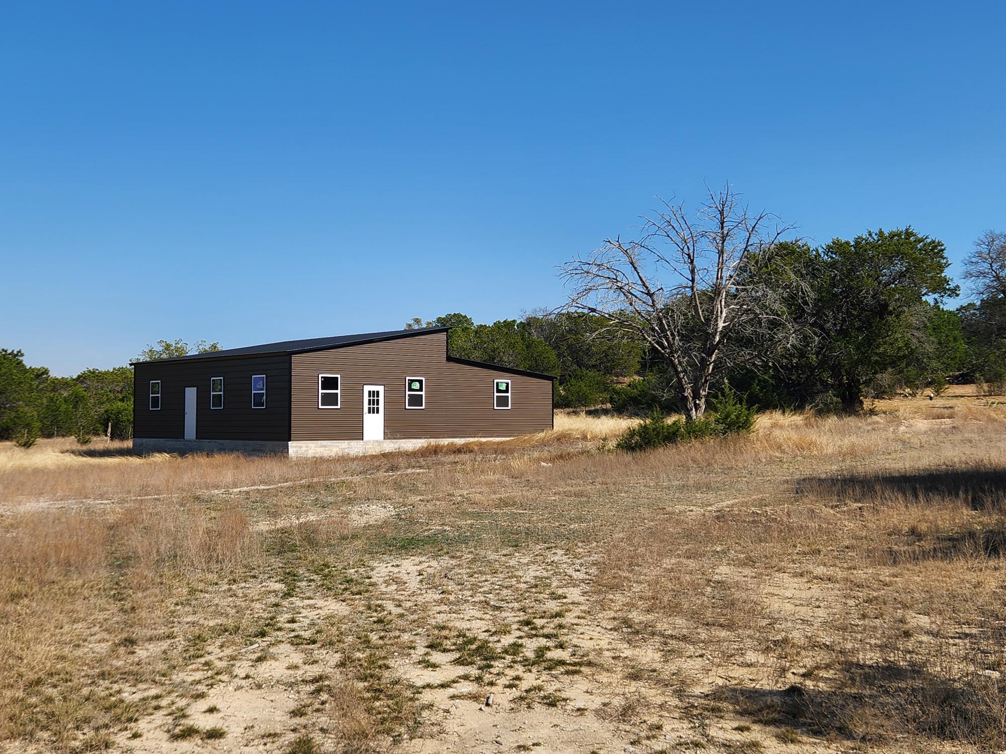 main property photo 6