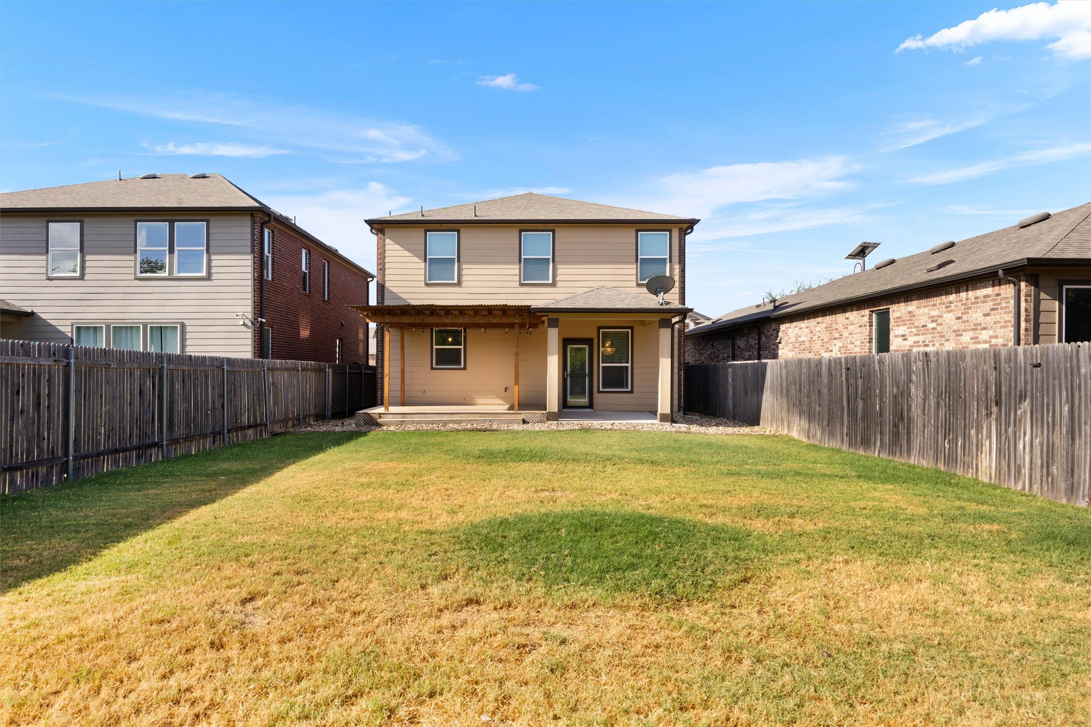 main property photo 19