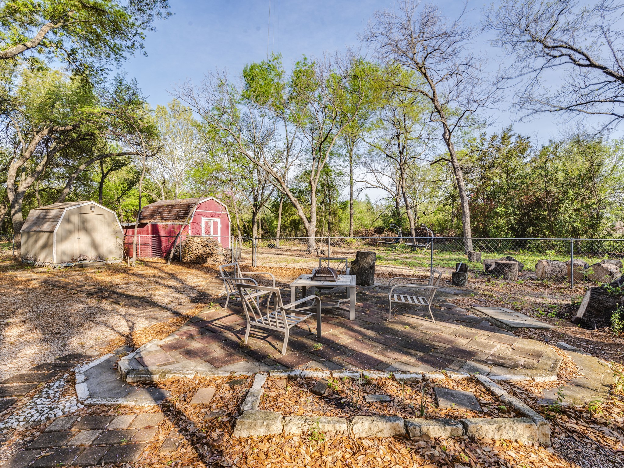 main property photo 26