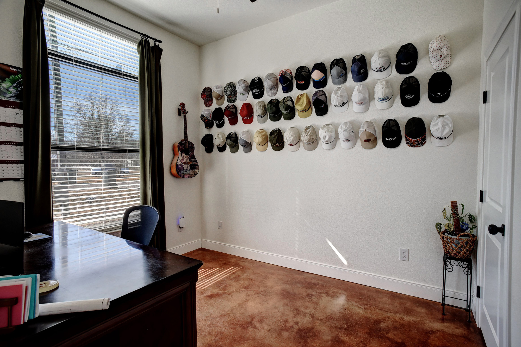 main property photo 22