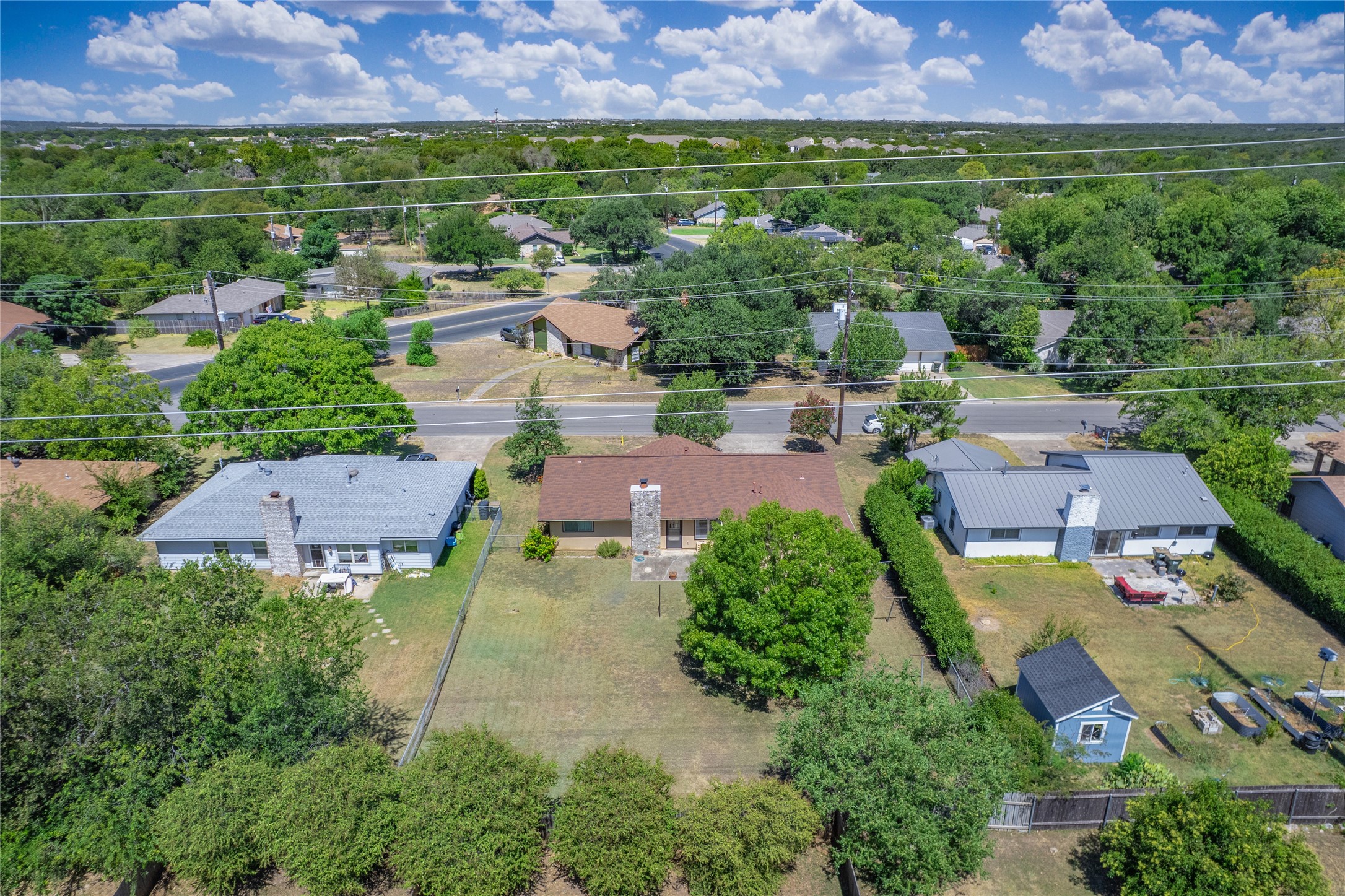 main property photo 31