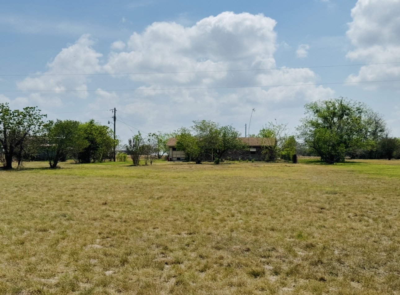 main property photo 30