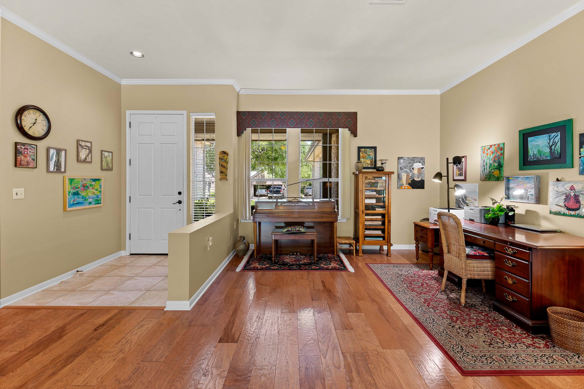 main property photo 13