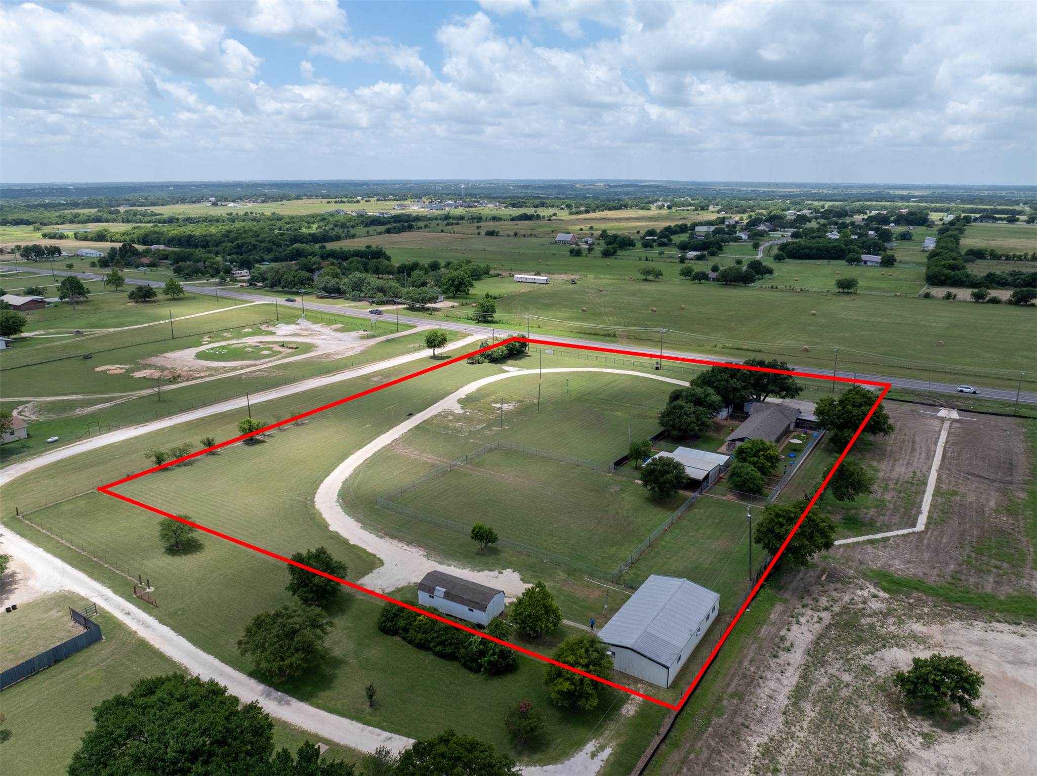 main property photo 32