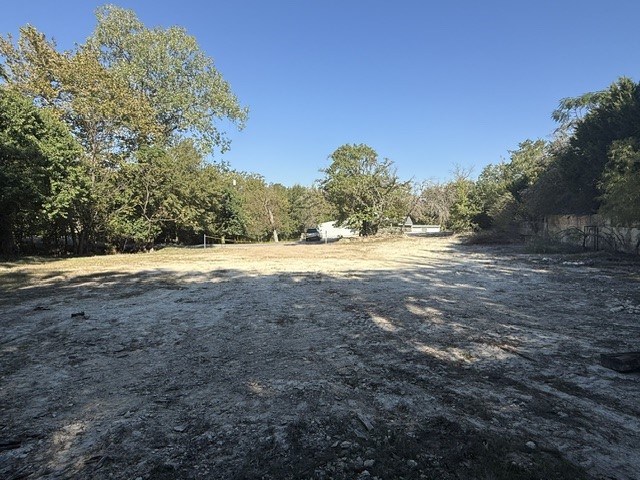 main property photo 8