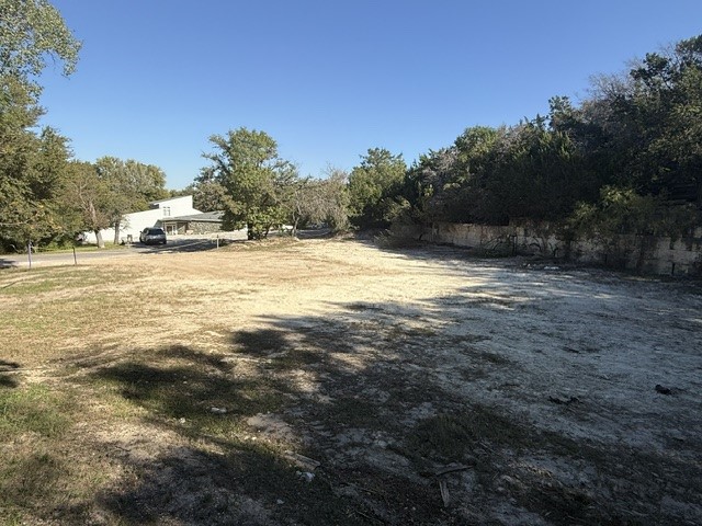 main property photo 9