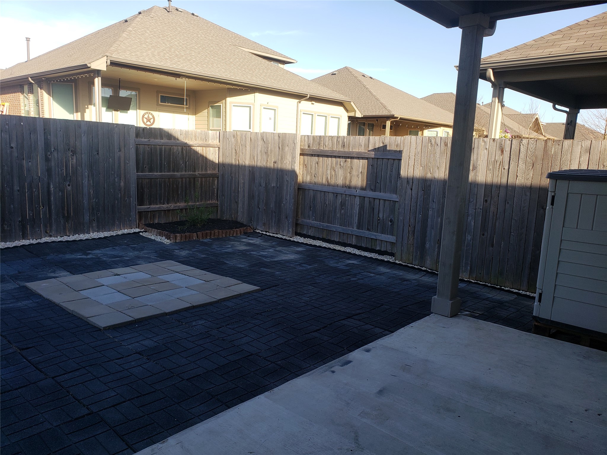 main property photo 16