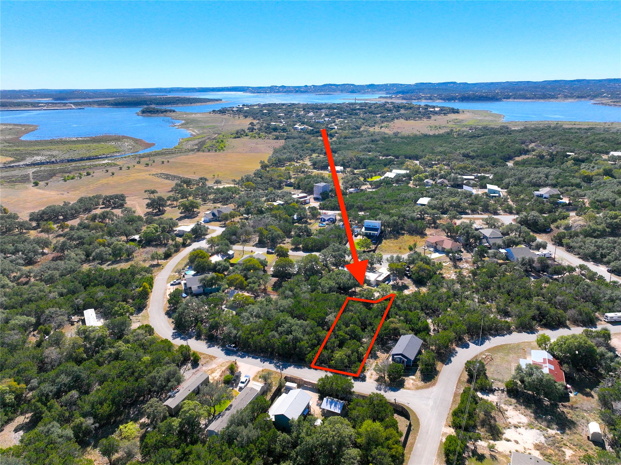 main property photo 6