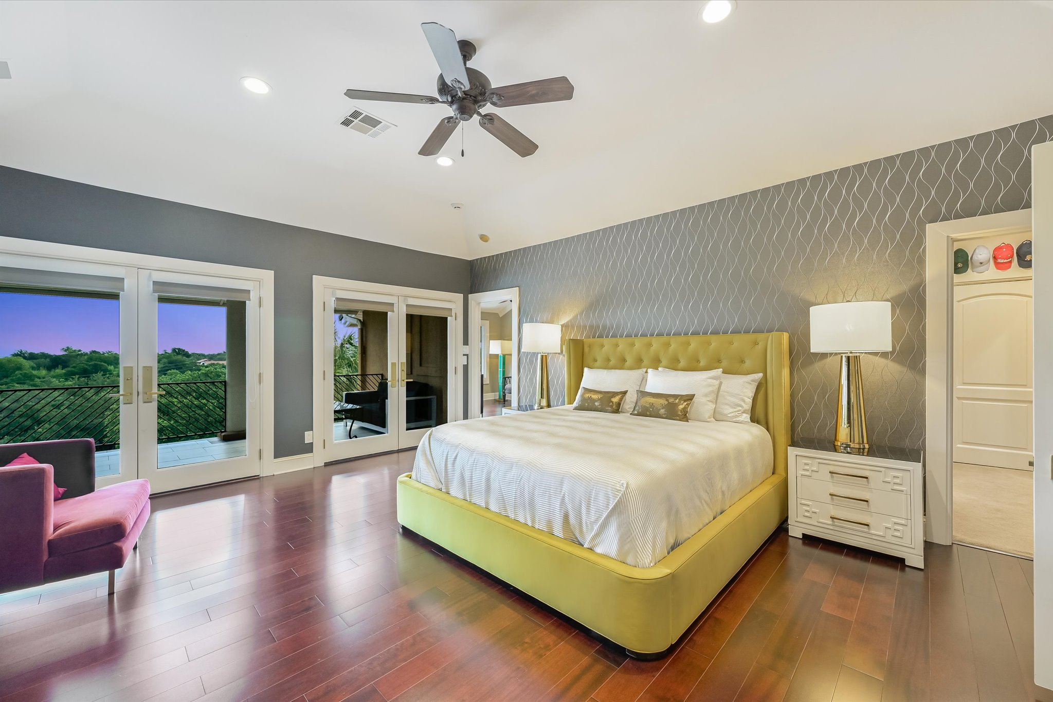 main property photo 15
