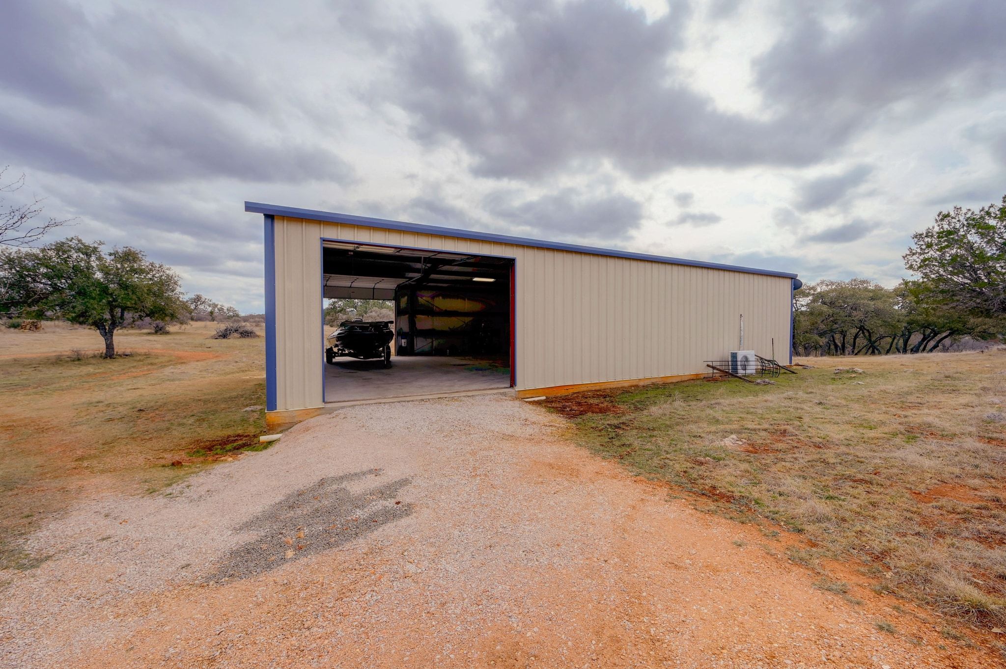 main property photo 21