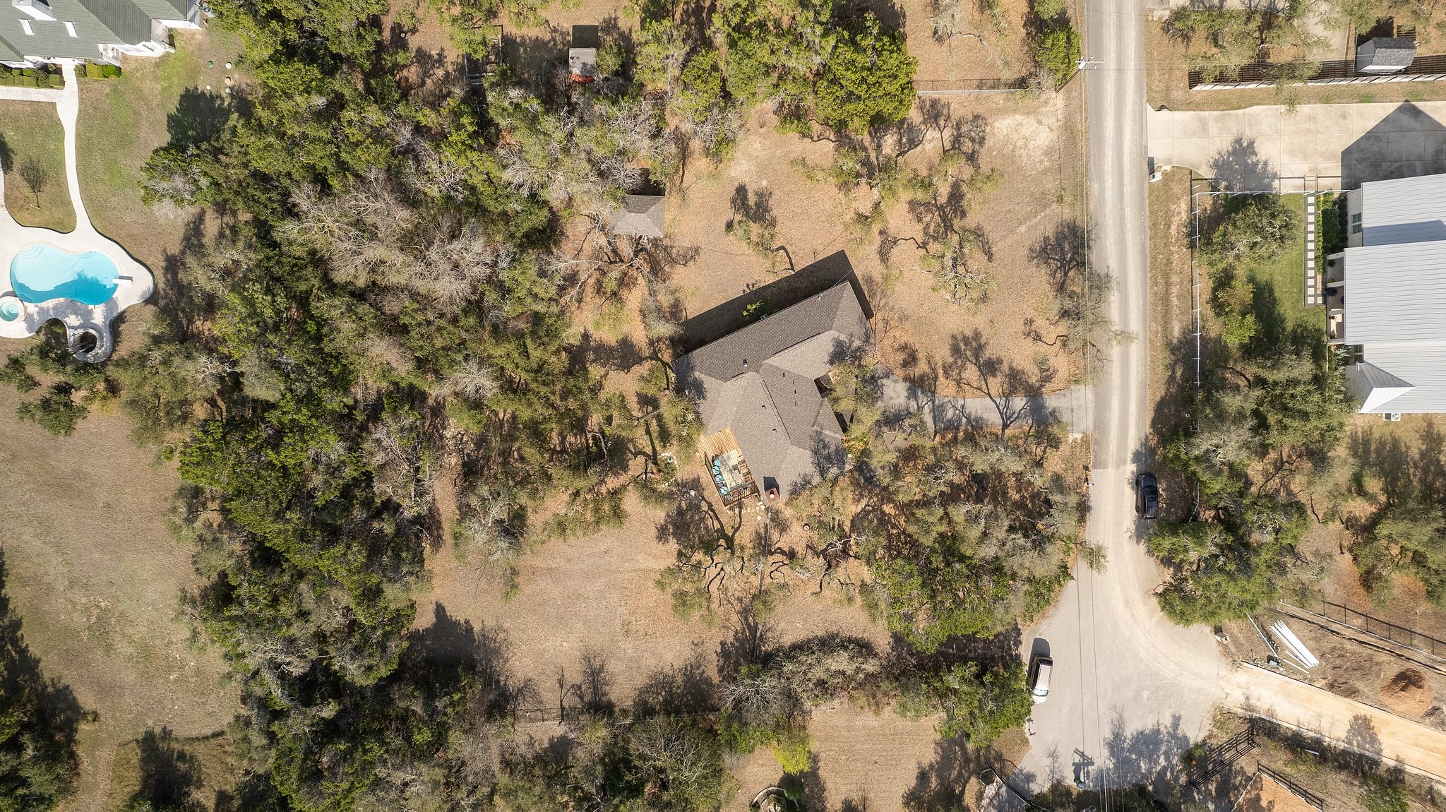main property photo 32