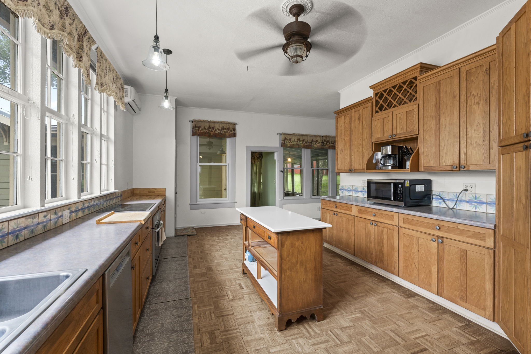 main property photo 24