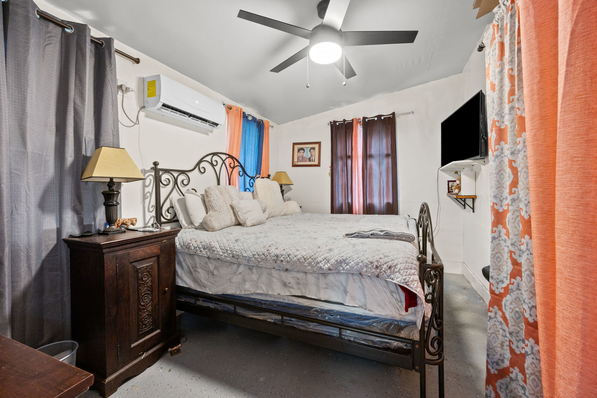 main property photo 28