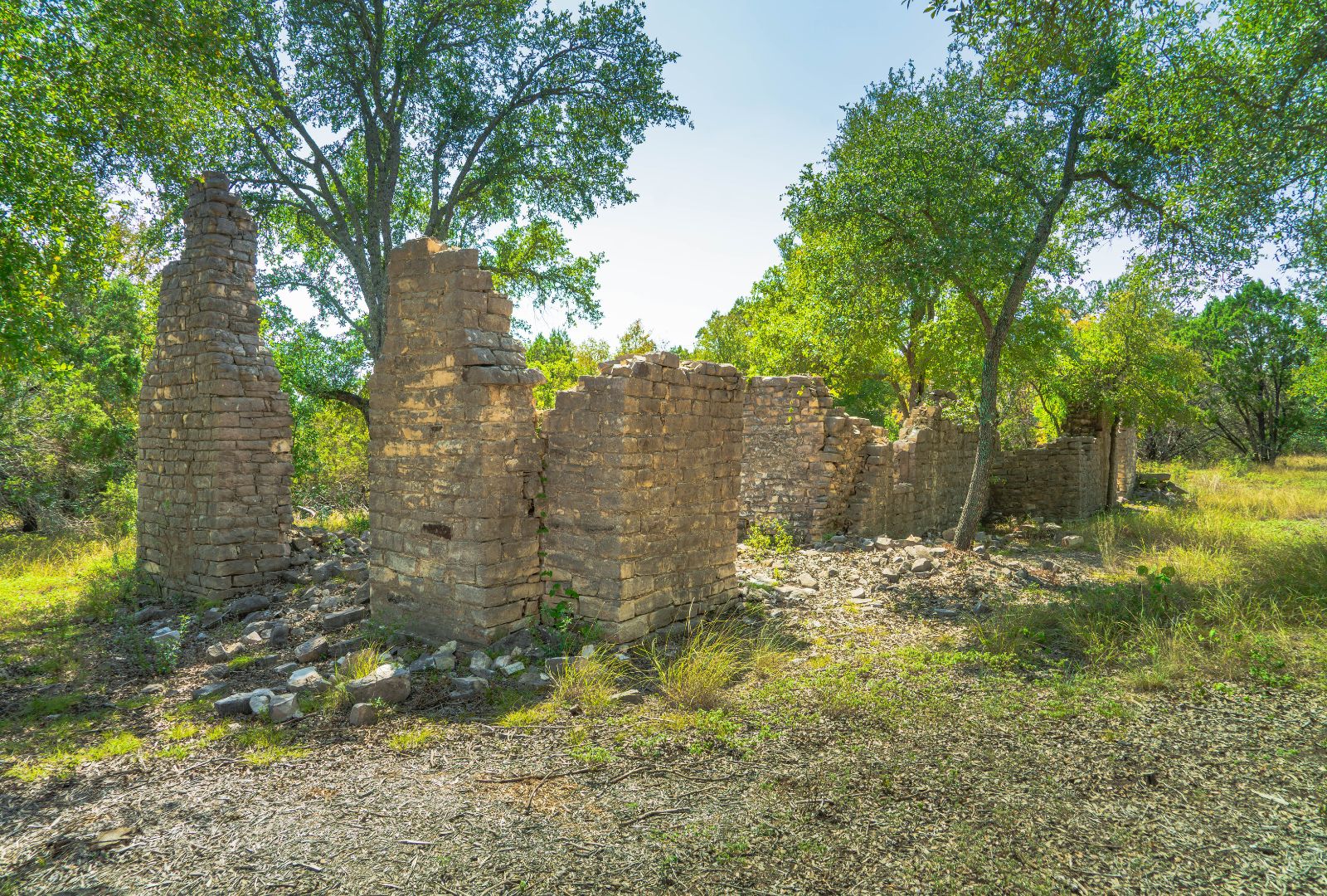 main property photo 13