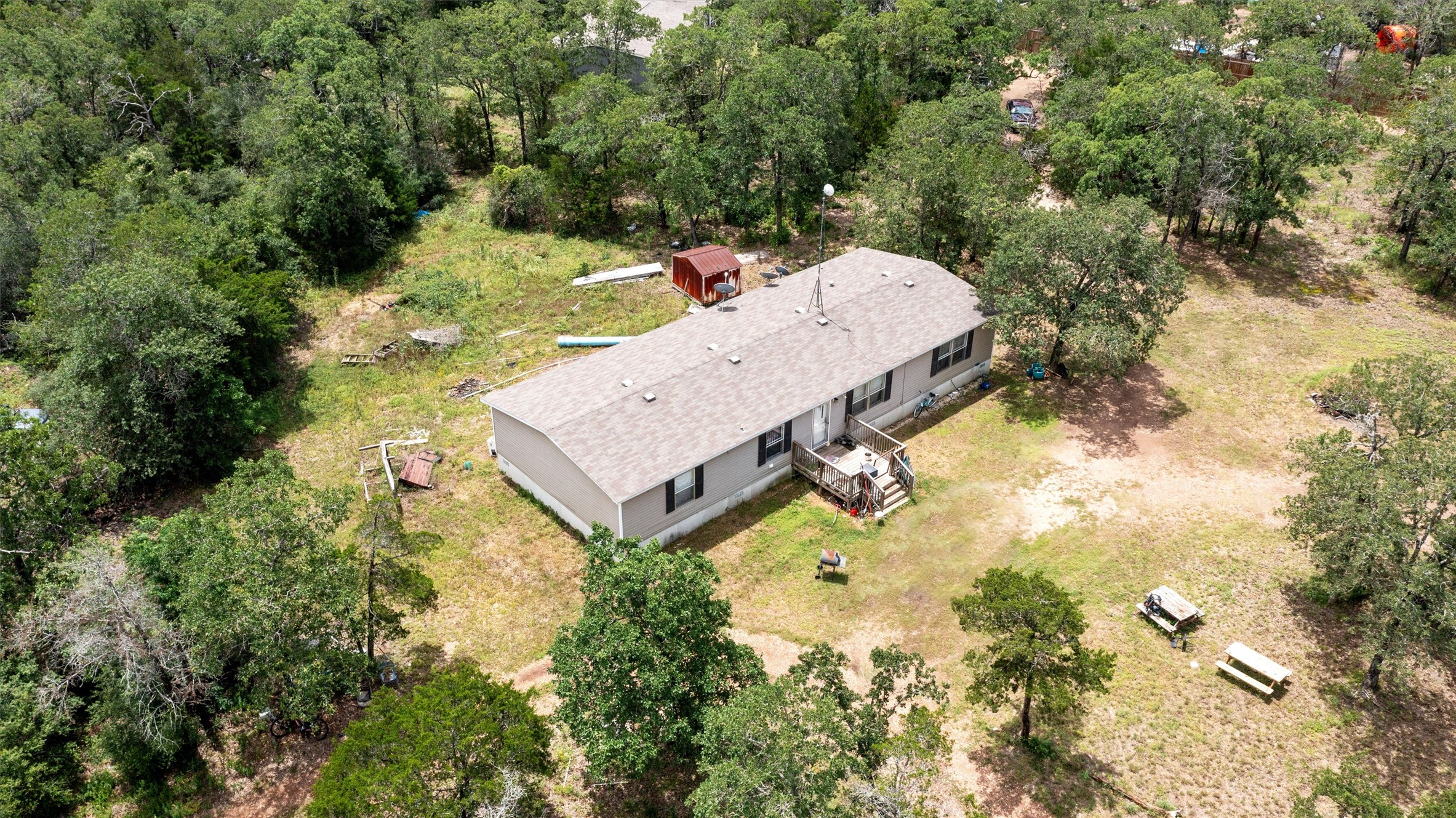 main property photo 23