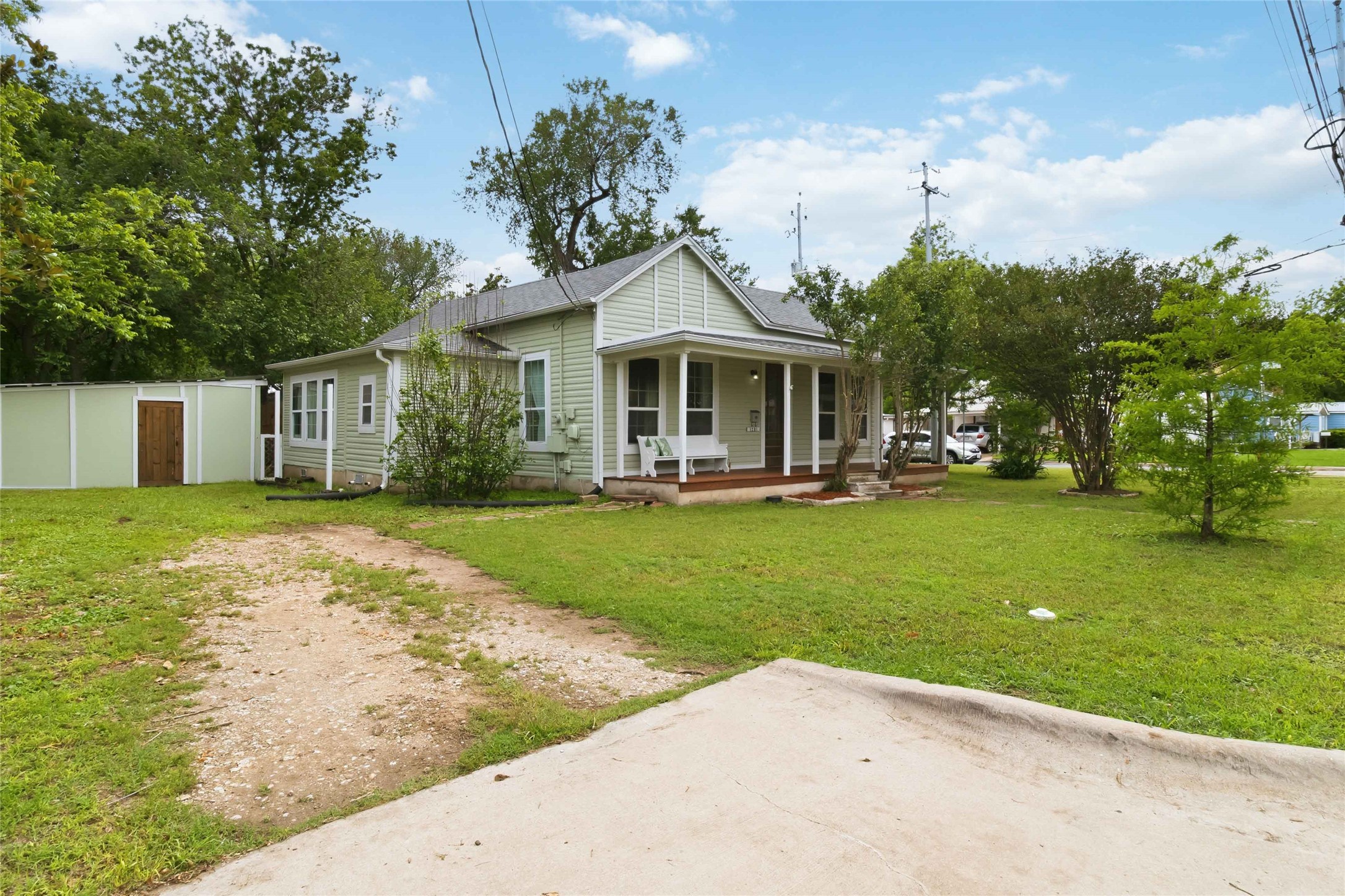 main property photo 2