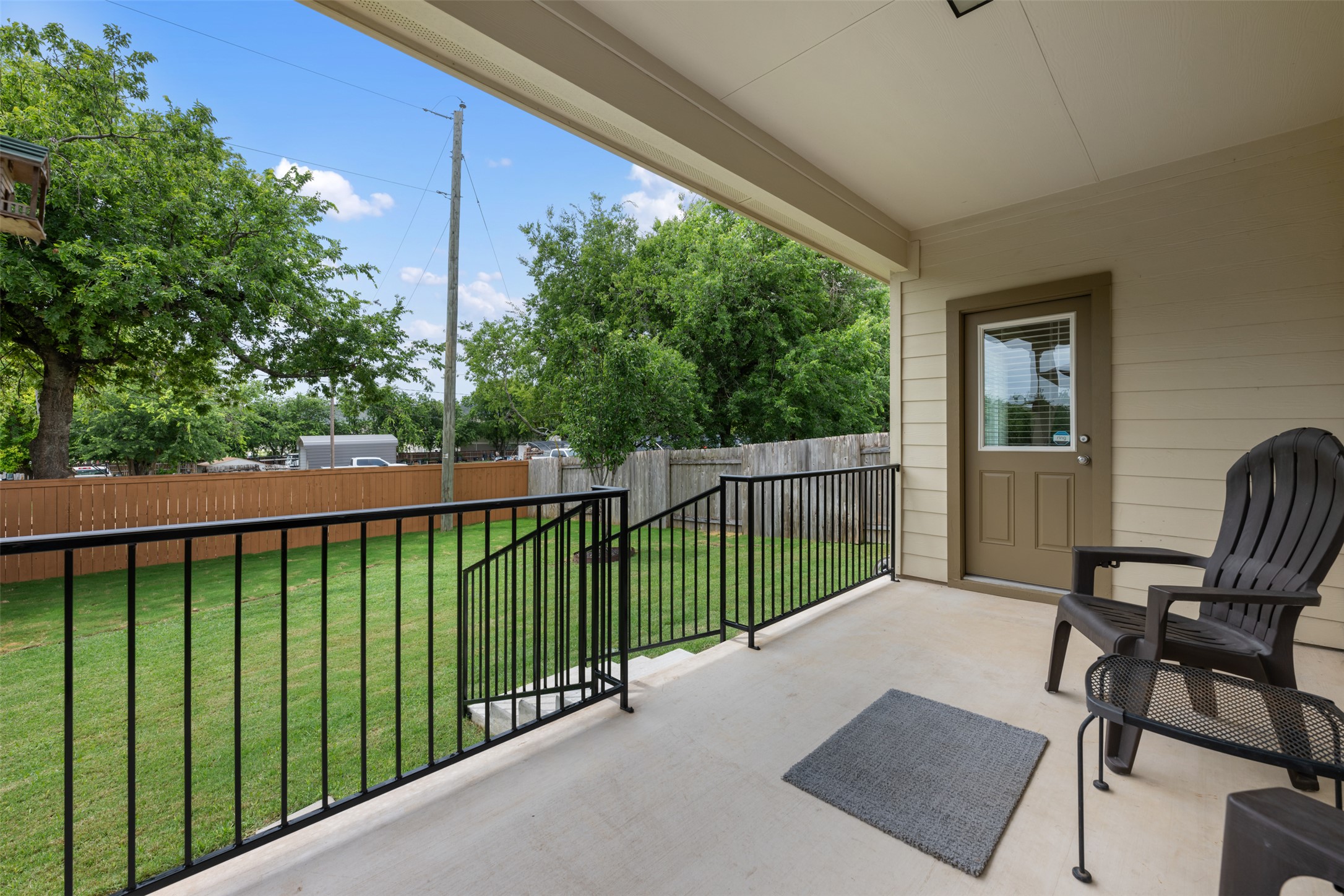 main property photo 37